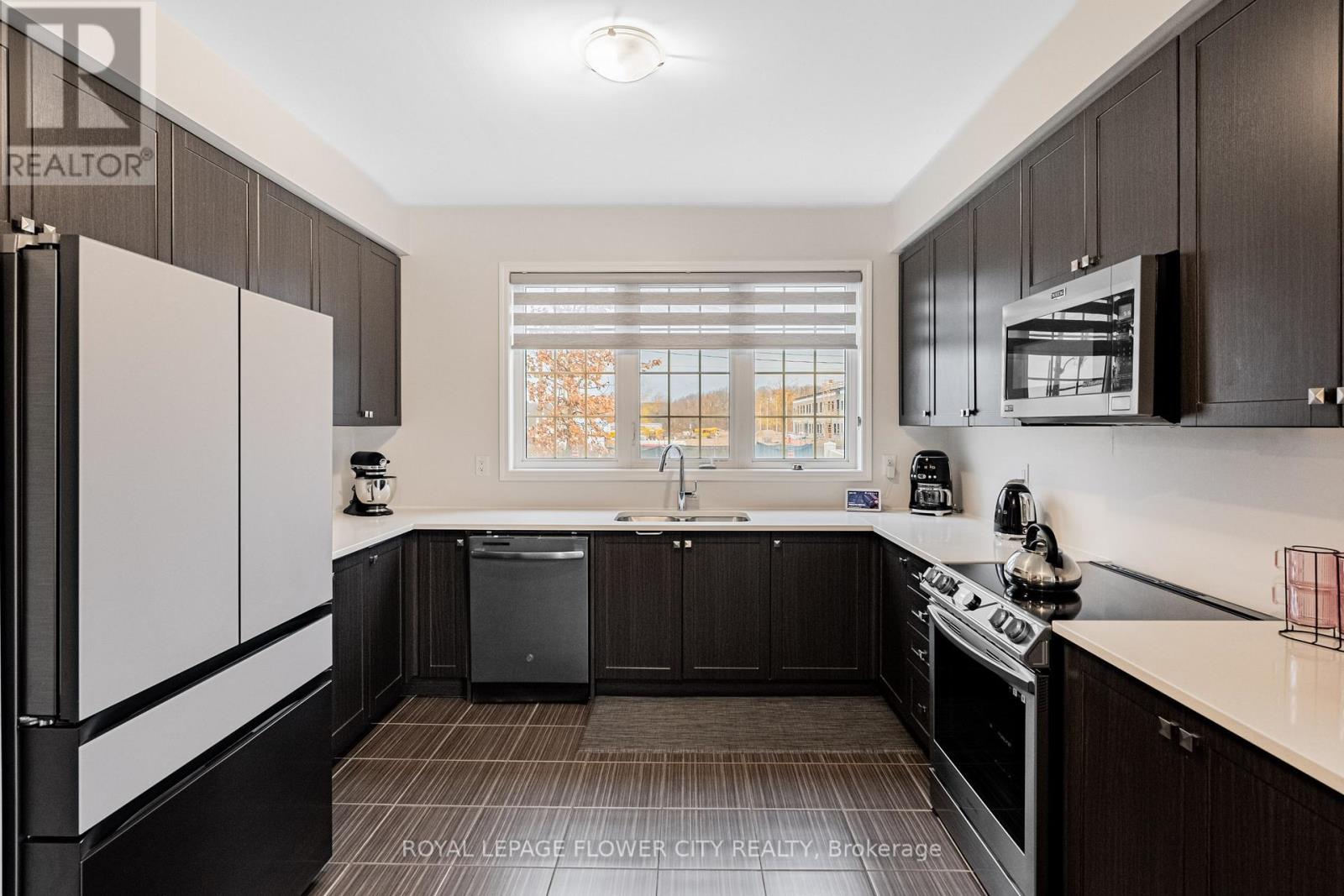 1 Anderson Road, Brantford, Ontario N3T 0R8 - Photo 14 - X12524204