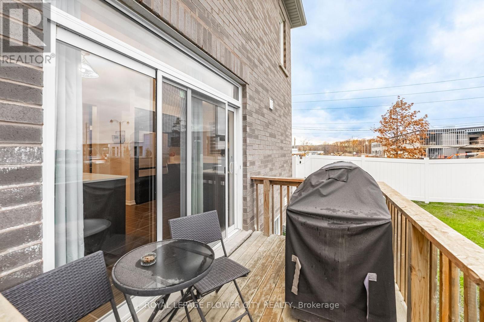 1 Anderson Road, Brantford, Ontario N3T 0R8 - Photo 36 - X12524204