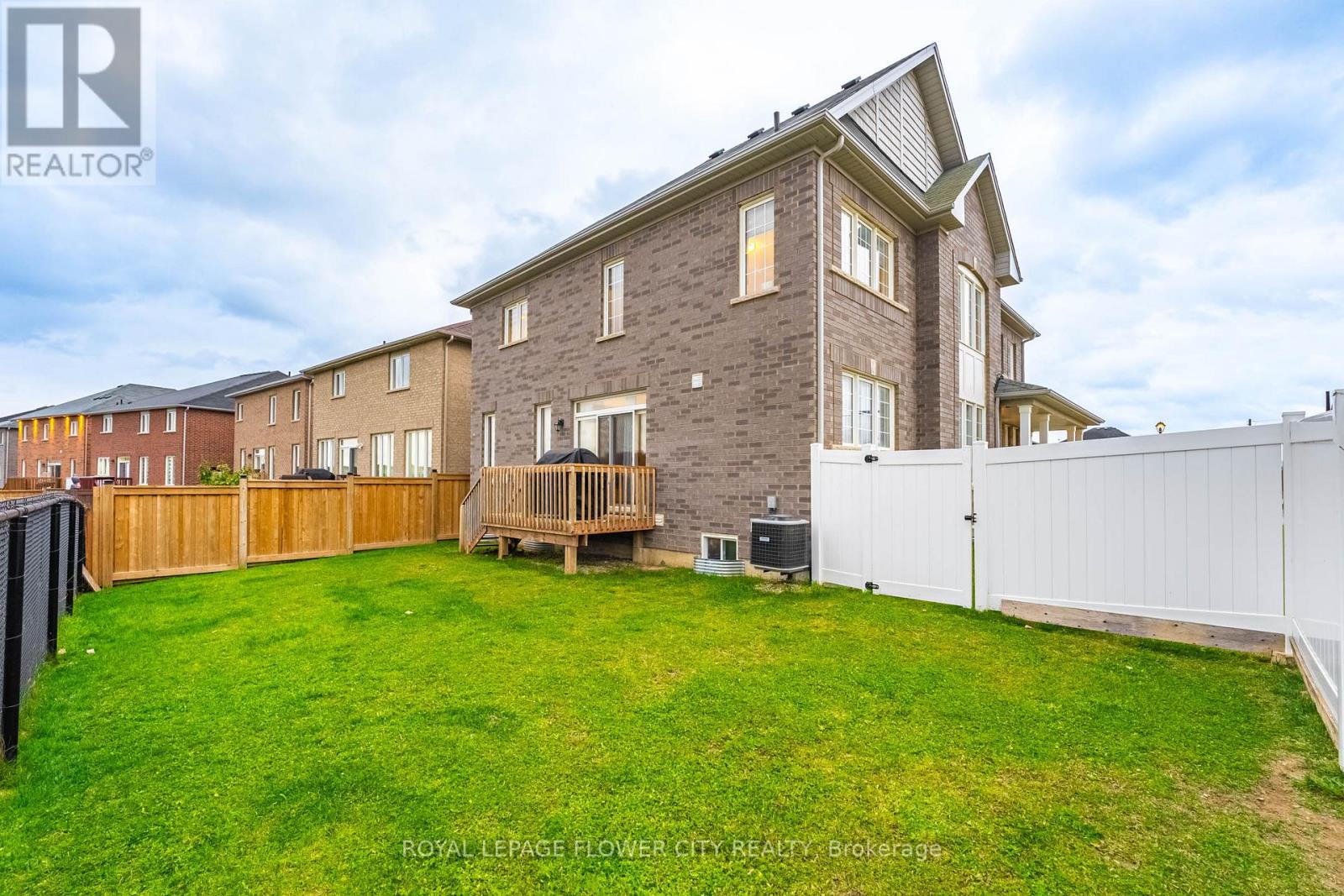 1 Anderson Road, Brantford, Ontario N3T 0R8 - Photo 38 - X12524204