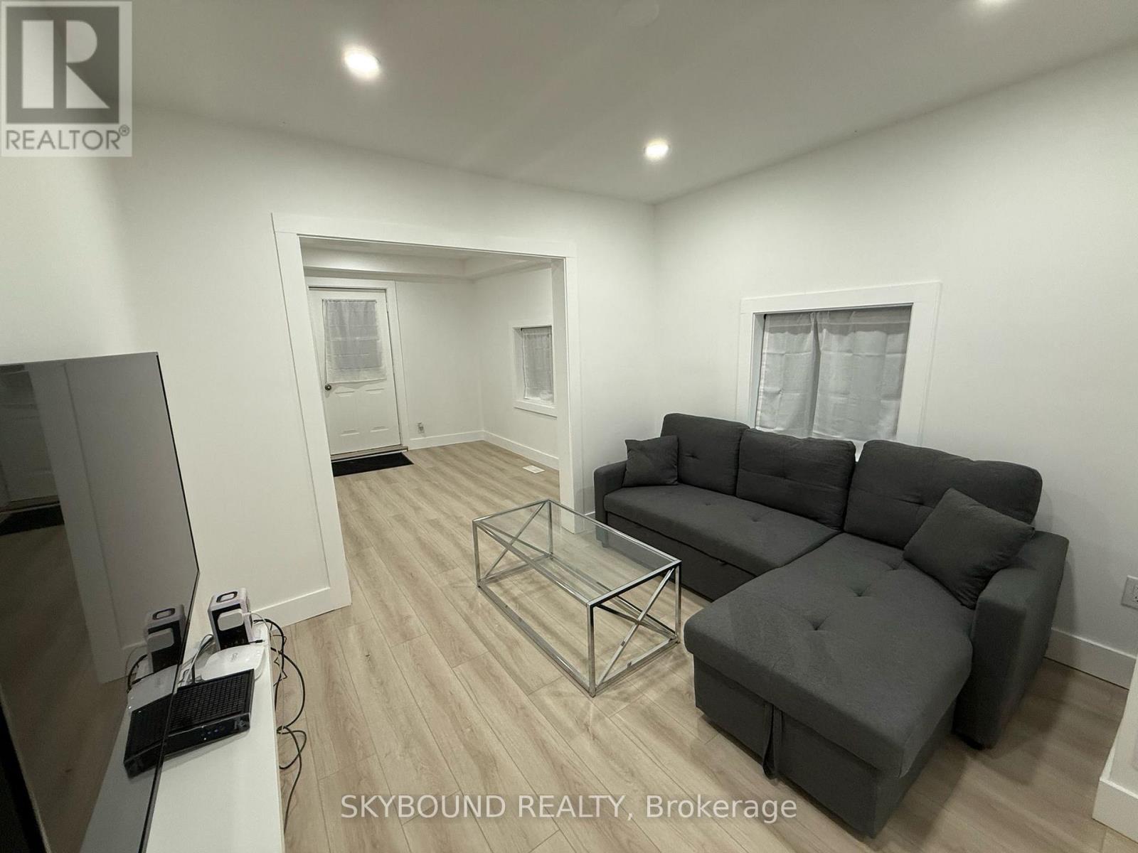 2042-44 Dundas Street, Edwardsburgh/cardinal, Ontario K0E 1E0 - Photo 25 - X12524232