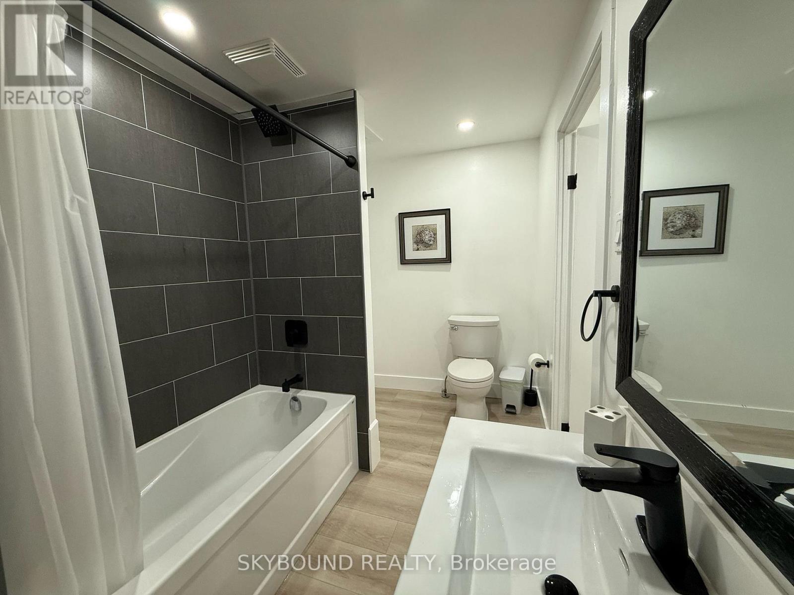 2042-44 Dundas Street, Edwardsburgh/cardinal, Ontario K0E 1E0 - Photo 41 - X12524232