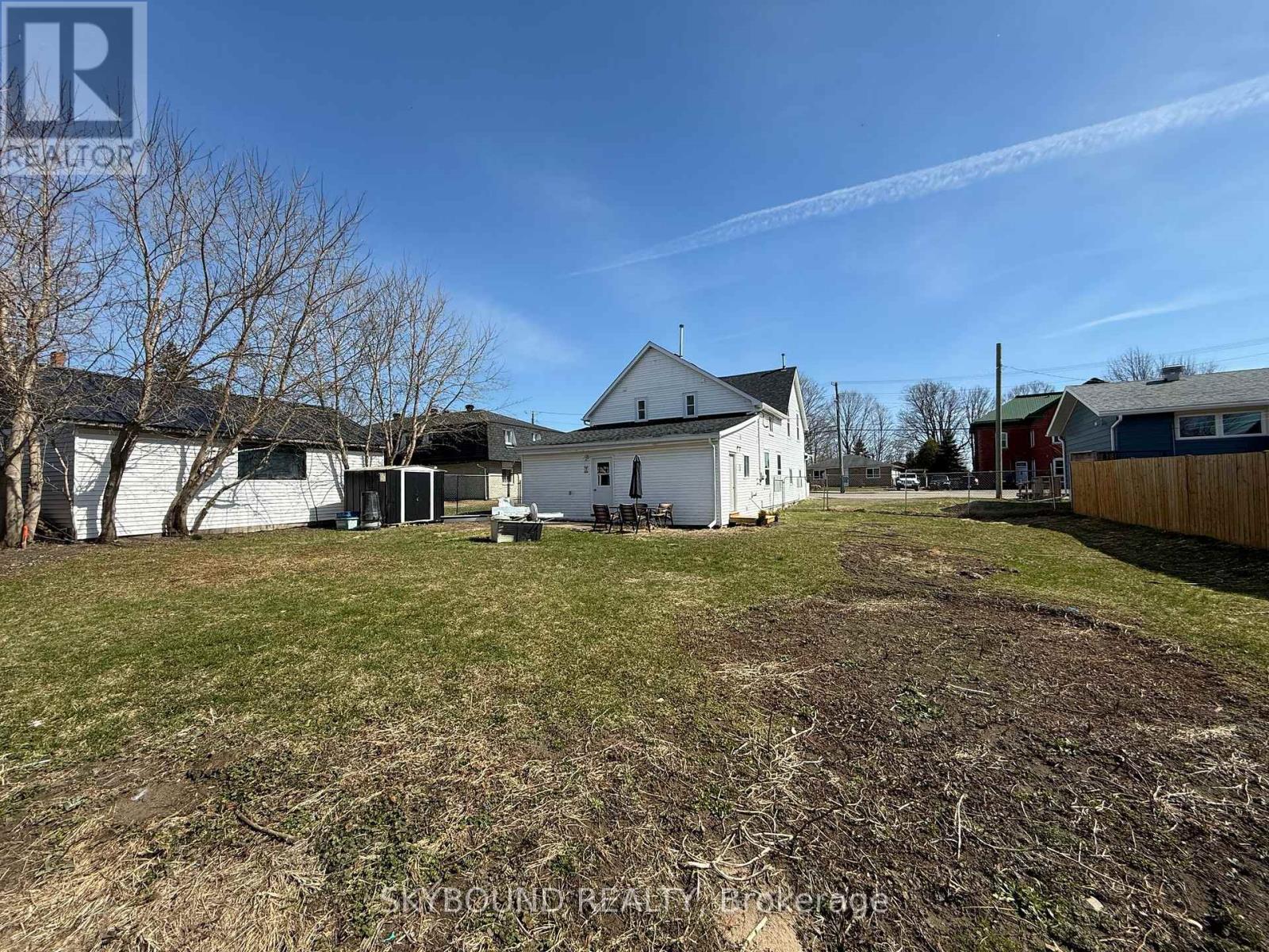 2042-44 Dundas Street, Edwardsburgh/cardinal, Ontario K0E 1E0 - Photo 46 - X12524232
