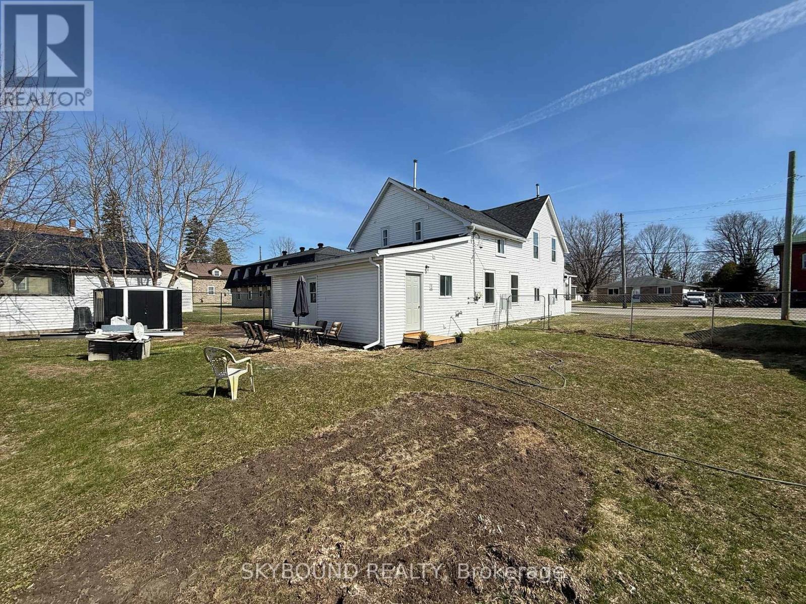 2042-44 Dundas Street, Edwardsburgh/cardinal, Ontario K0E 1E0 - Photo 47 - X12524232