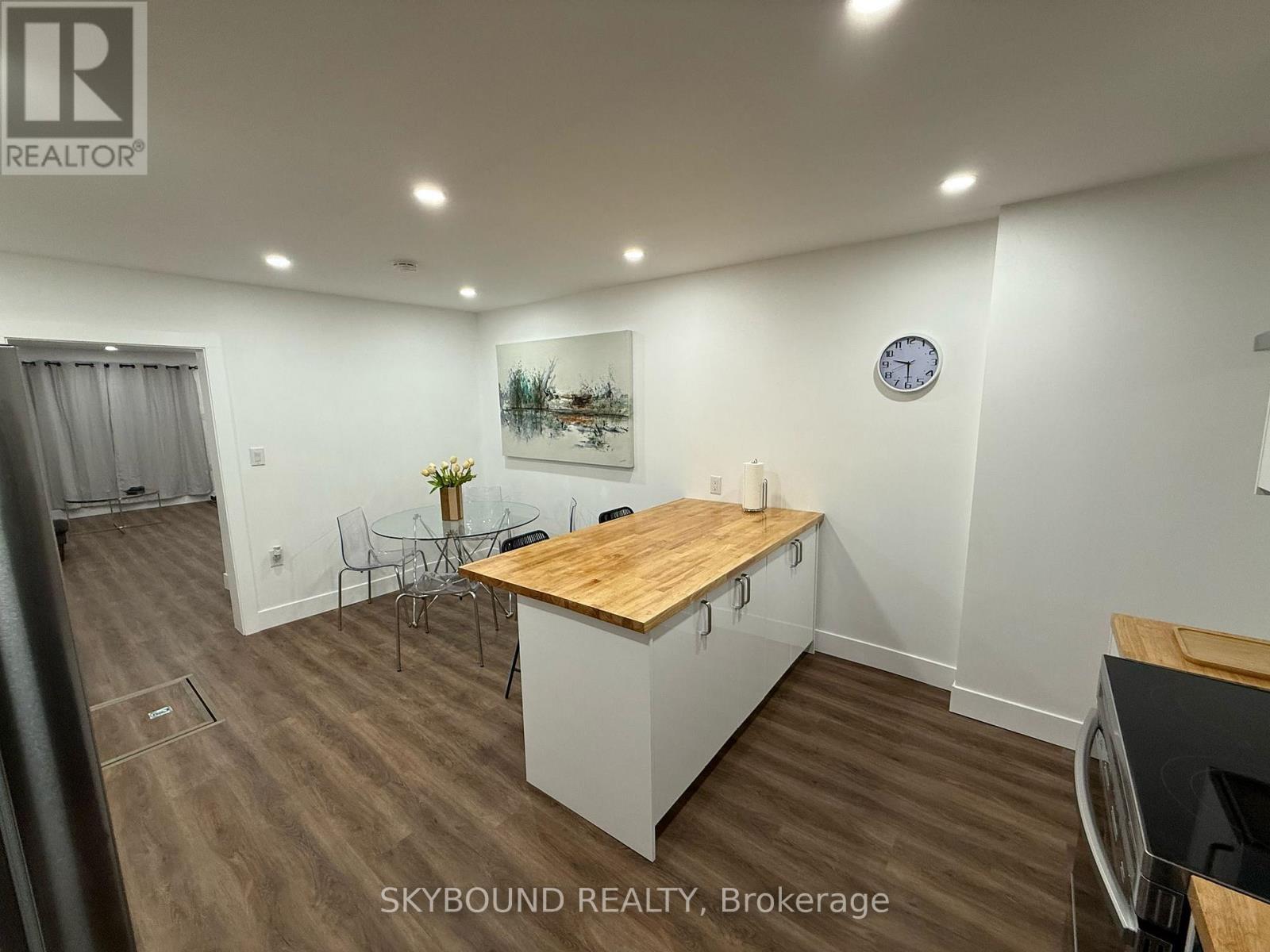 2042-44 Dundas Street, Edwardsburgh/cardinal, Ontario K0E 1E0 - Photo 9 - X12524232