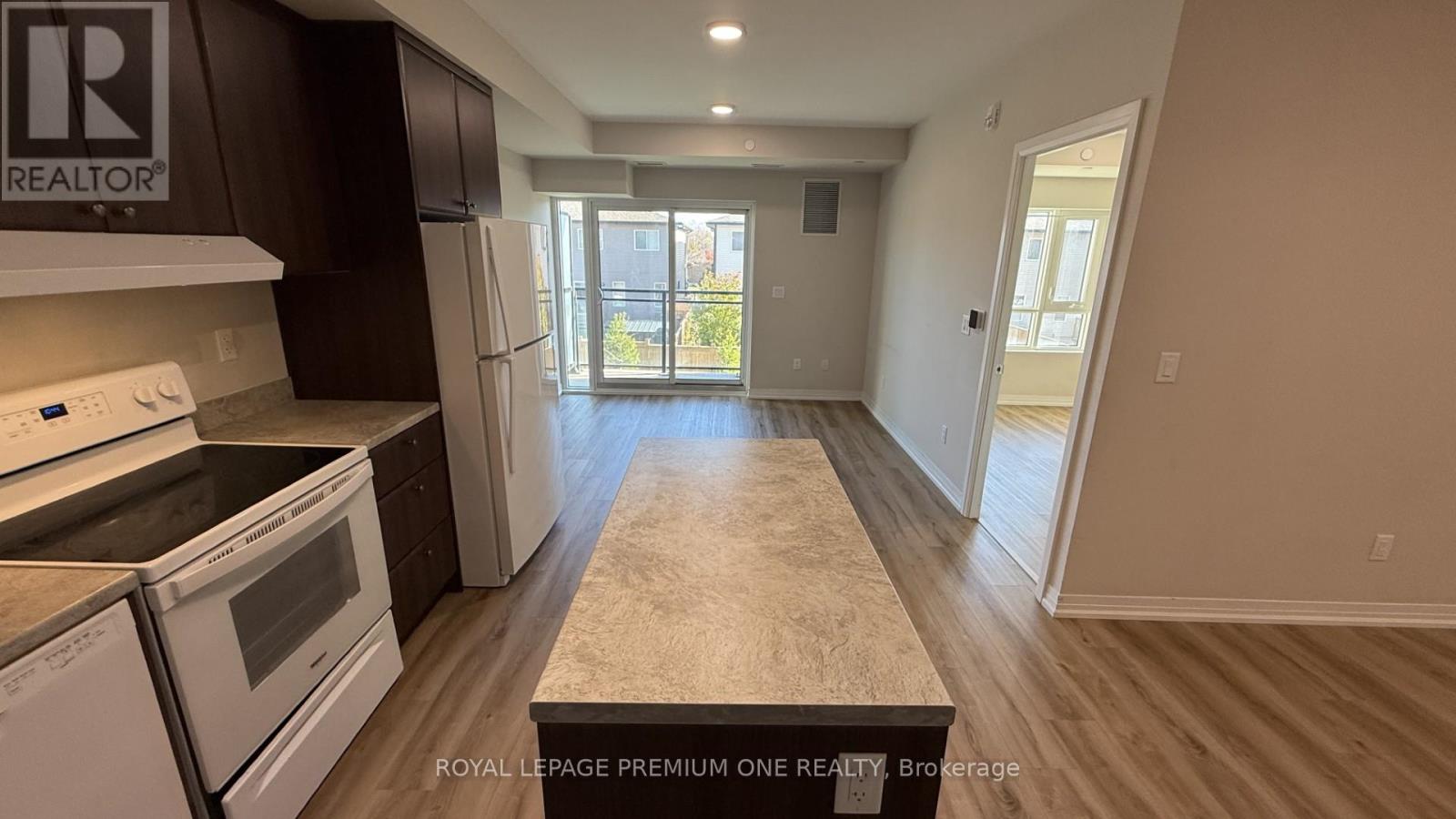 219 - 50 Herrick Avenue, St. Catharines, Ontario L2P 0G3 - Photo 11 - X12524238