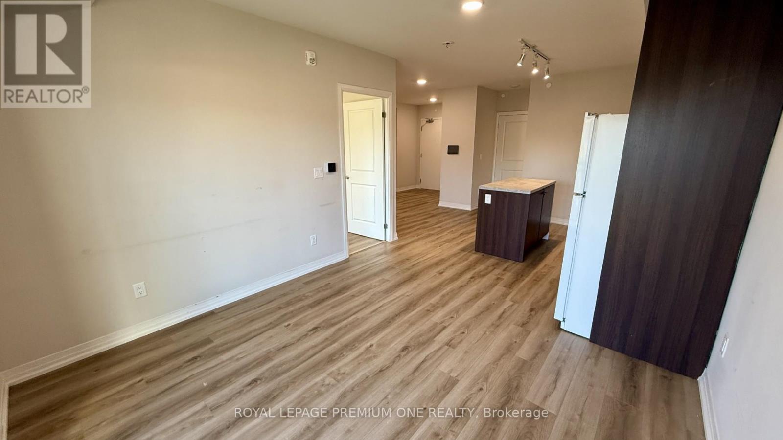 219 - 50 Herrick Avenue, St. Catharines, Ontario L2P 0G3 - Photo 16 - X12524238