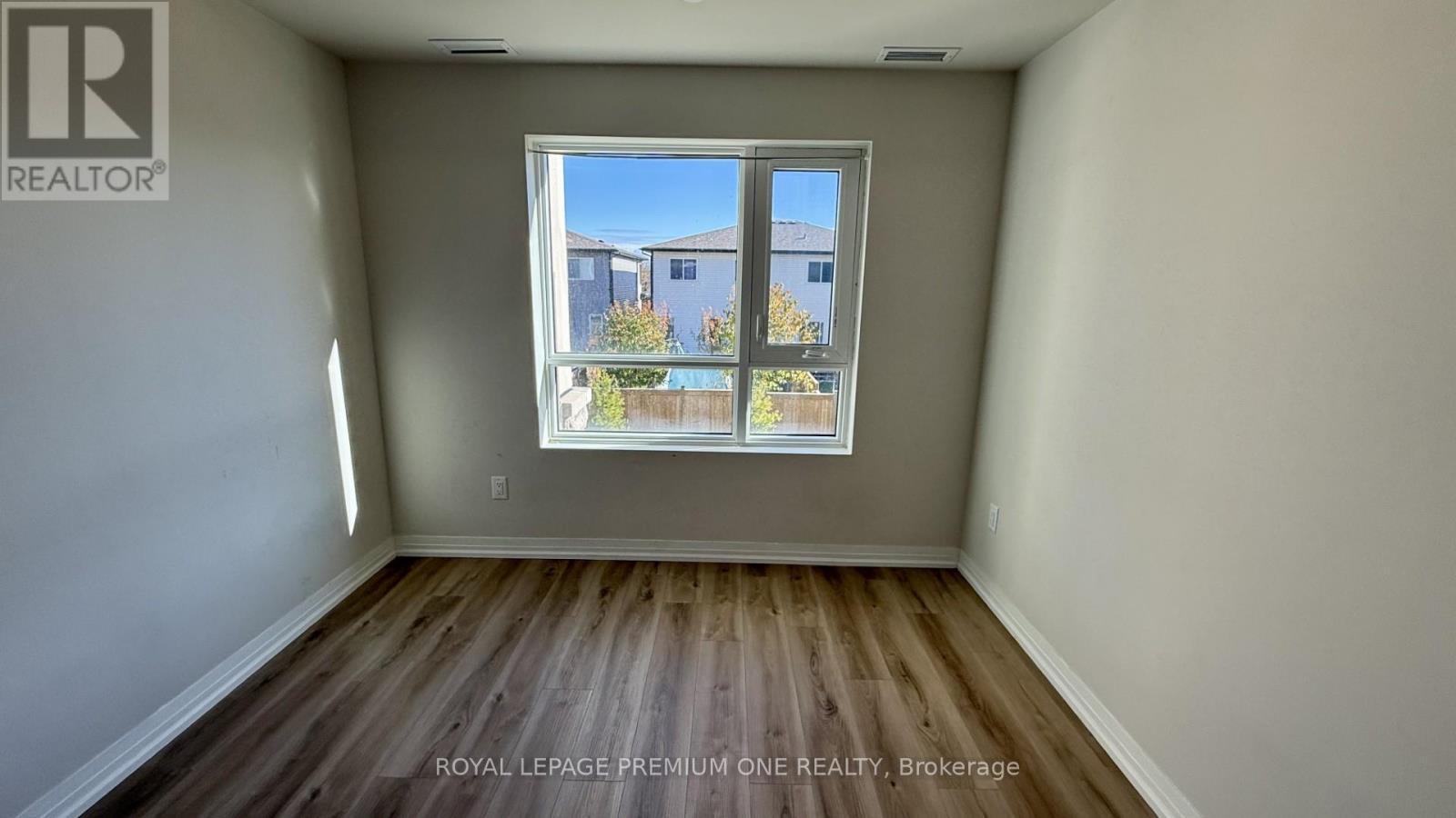 219 - 50 Herrick Avenue, St. Catharines, Ontario L2P 0G3 - Photo 25 - X12524238