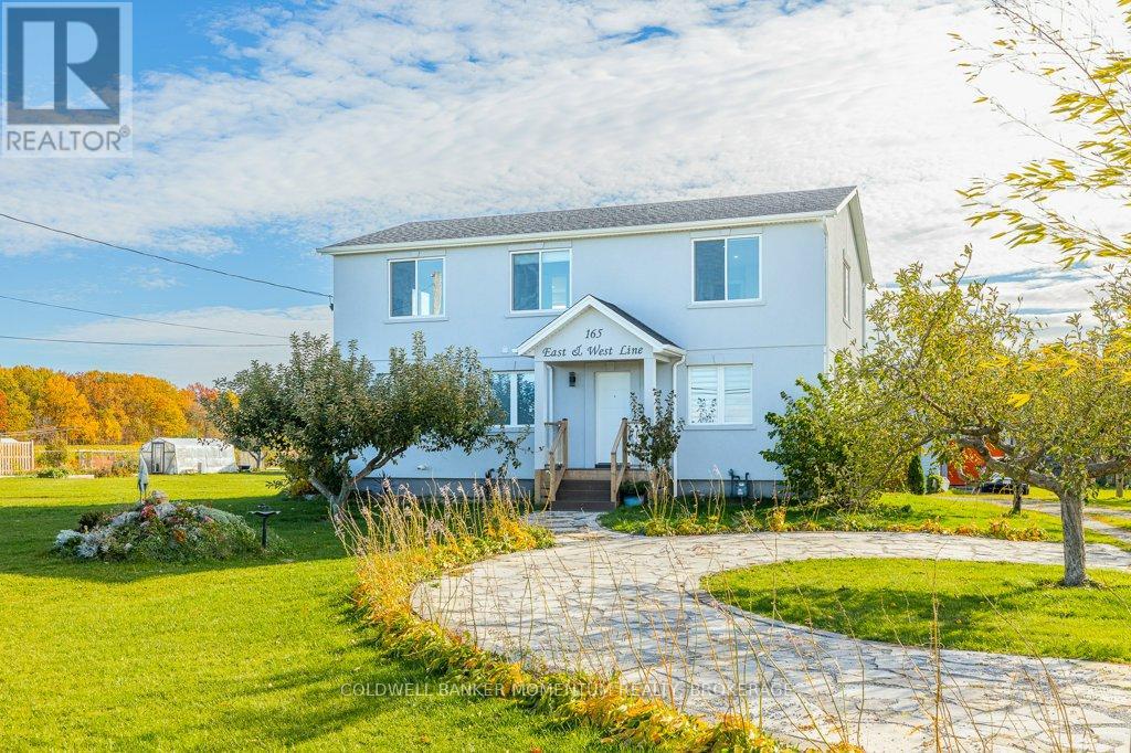 165 East West Line, Niagara-On-The-Lake, Ontario L0S 1J0 - Photo 4 - X12523684