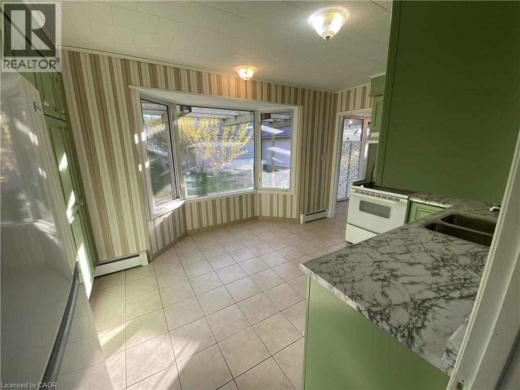 5220 Greenlane Road, Beamsville, Ontario L0R 1B3 - Photo 17 - 40786758