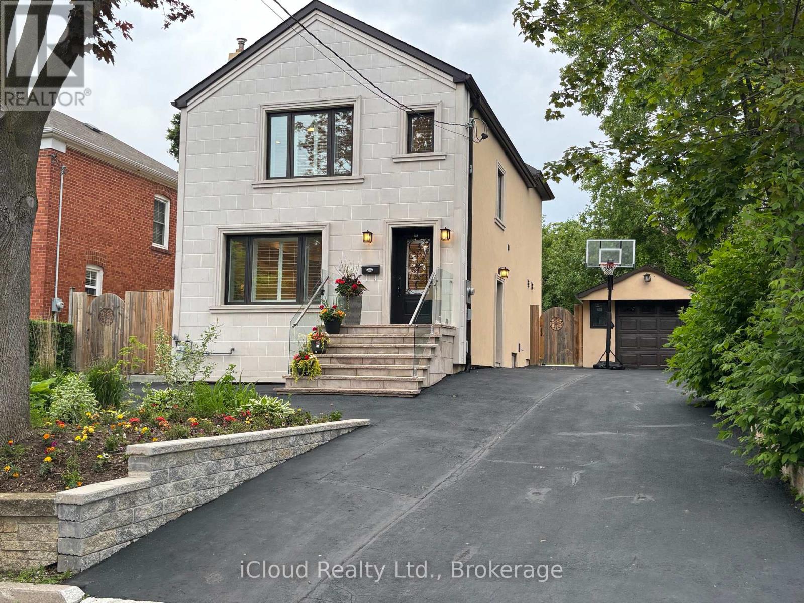 98 Poyntz Avenue Sw, Toronto, Ontario  M2N 1J2 - Photo 2 - C12524252