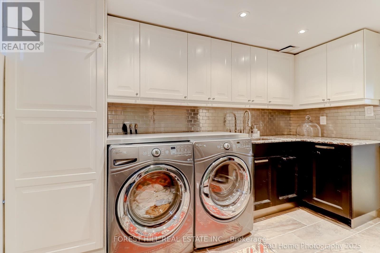 91 Braemore Gardens, Toronto, Ontario  M6G 2C7 - Photo 30 - C12524268