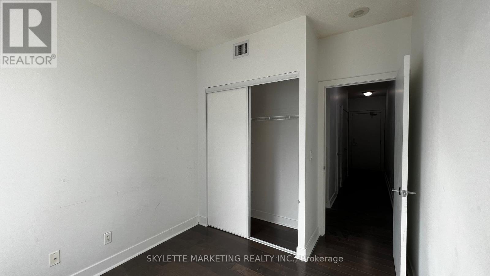 911 - 438 King Street W, Toronto, Ontario  M5V 3T9 - Photo 29 - C12524354