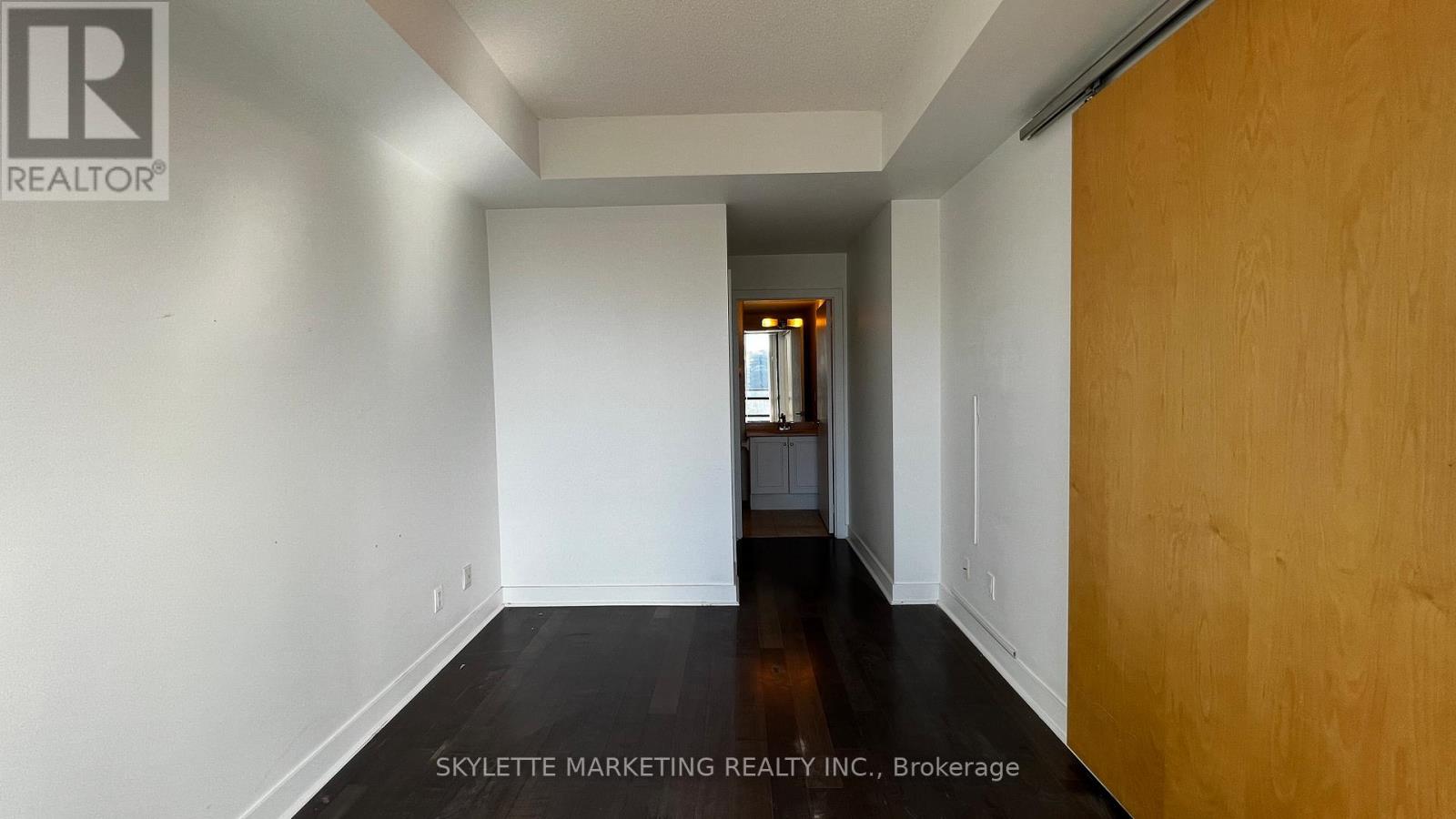 911 - 438 King Street W, Toronto, Ontario  M5V 3T9 - Photo 9 - C12524354