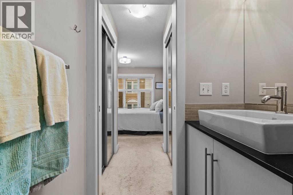 2206, 11 Mahogany Row Se, Calgary, Alberta  T3M 2L6 - Photo 11 - A2261076