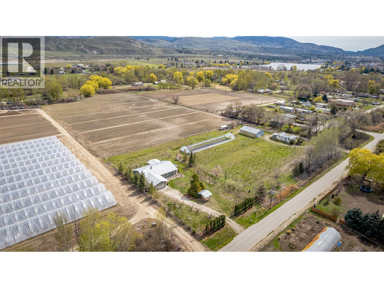 7231 Island Road, Oliver, British Columbia  V0H 1T7 - Photo 2 - 10340284