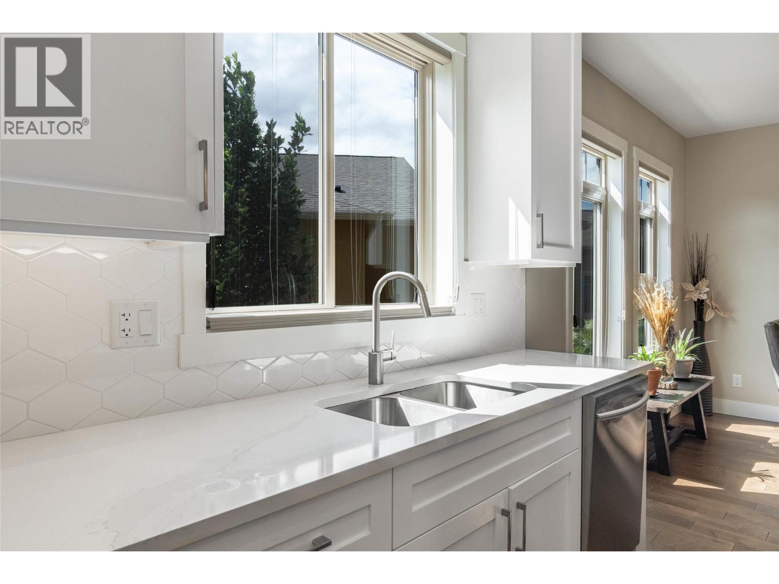 6833 Meadows Drive Unit# 24, Oliver, British Columbia  V0H 1T4 - Photo 10 - 10354928