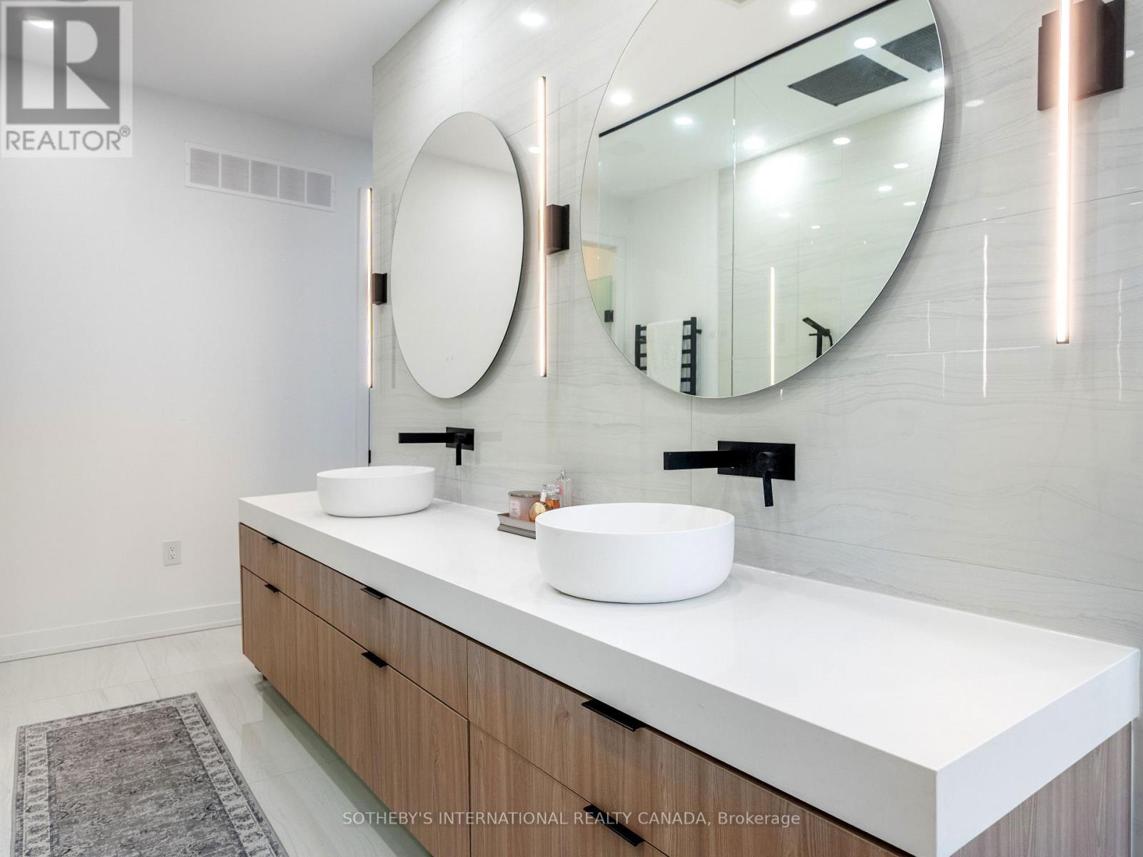 73 Guthrie Avenue, Toronto, Ontario  M8Y 3L2 - Photo 38 - W12522960