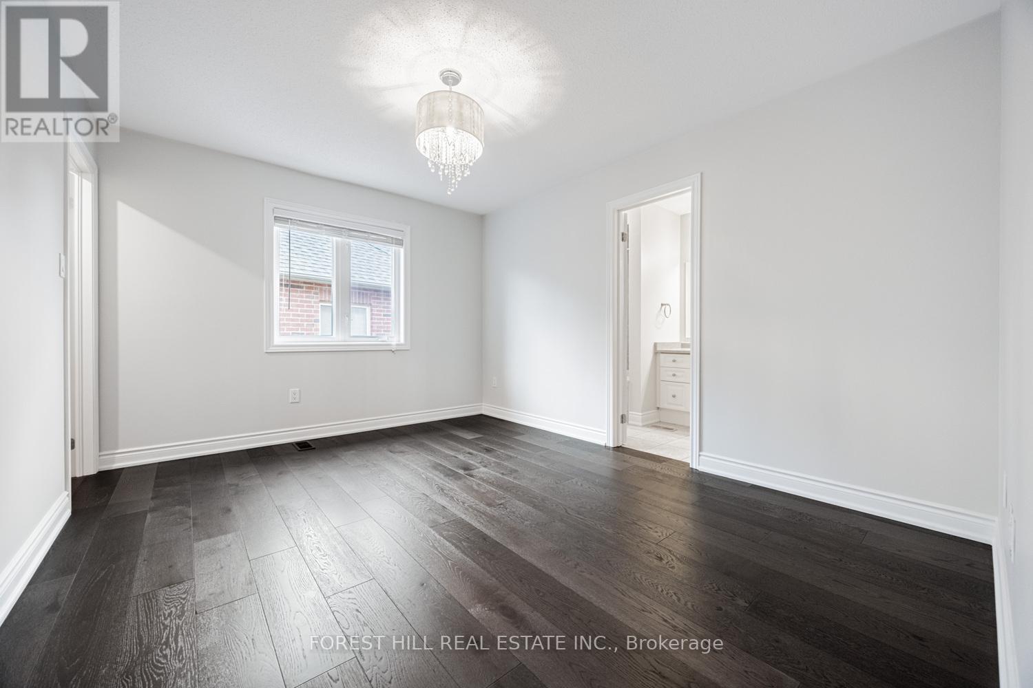 231 Butterfly Lane, Oakville, Ontario  L6L 6V4 - Photo 27 - W12523416