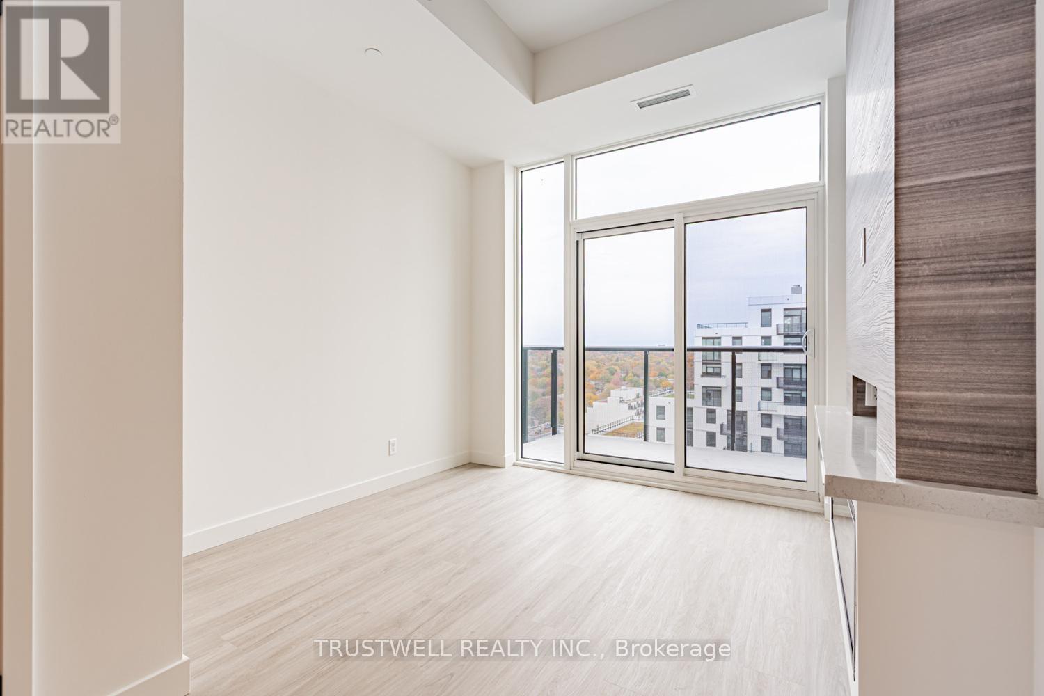 1507 - 1050 Eastern Avenue, Toronto, Ontario  M4L 0B7 - Photo 10 - E12524292