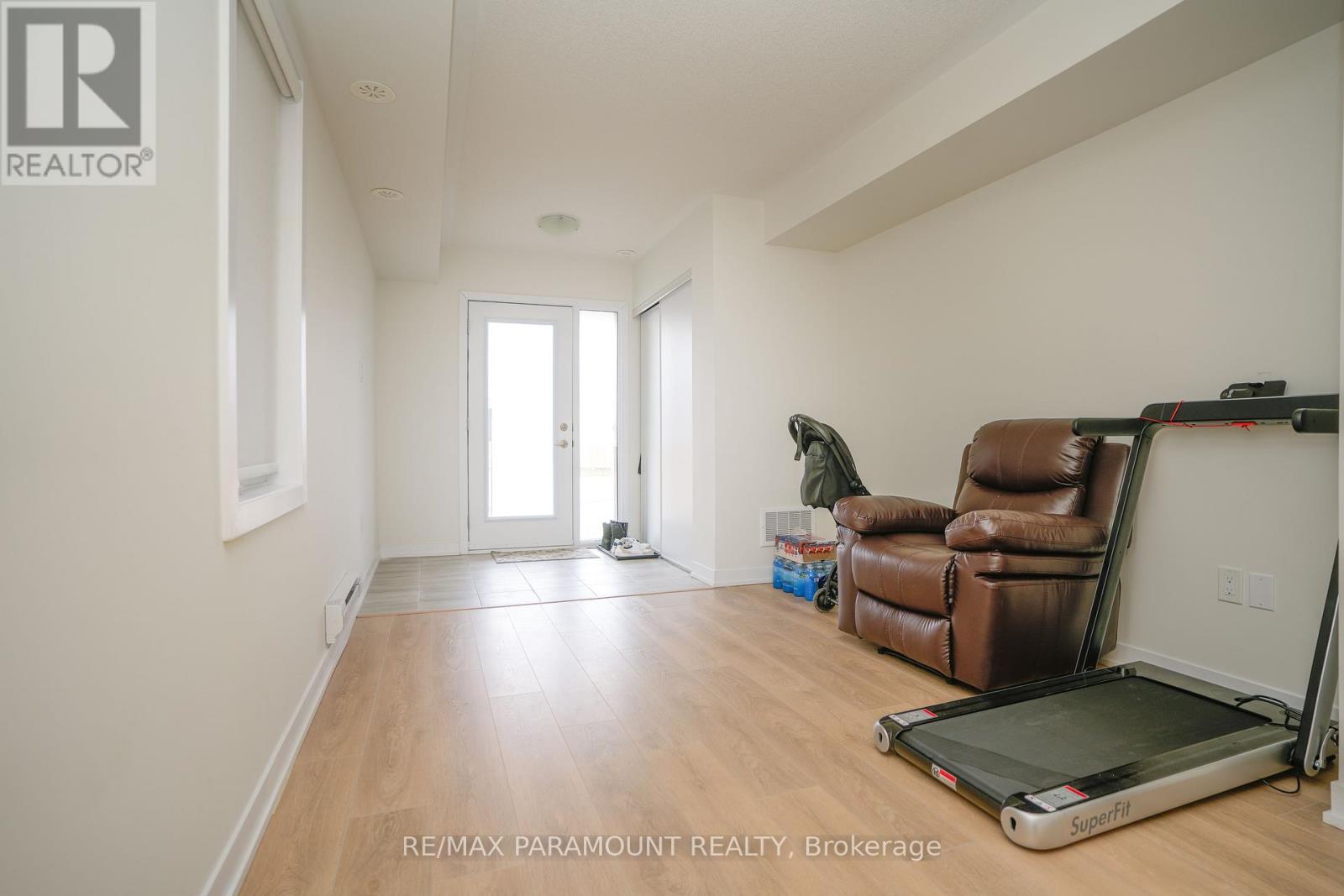 201 - 1865 Pickering Parkway, Pickering, Ontario  L1V 0H2 - Photo 5 - E12524302