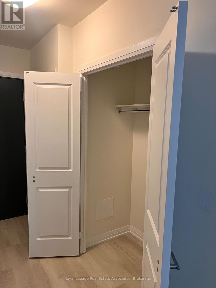 1028 - 3260 Sheppard Avenue E, Toronto, Ontario  M1T 3K3 - Photo 4 - E12524328