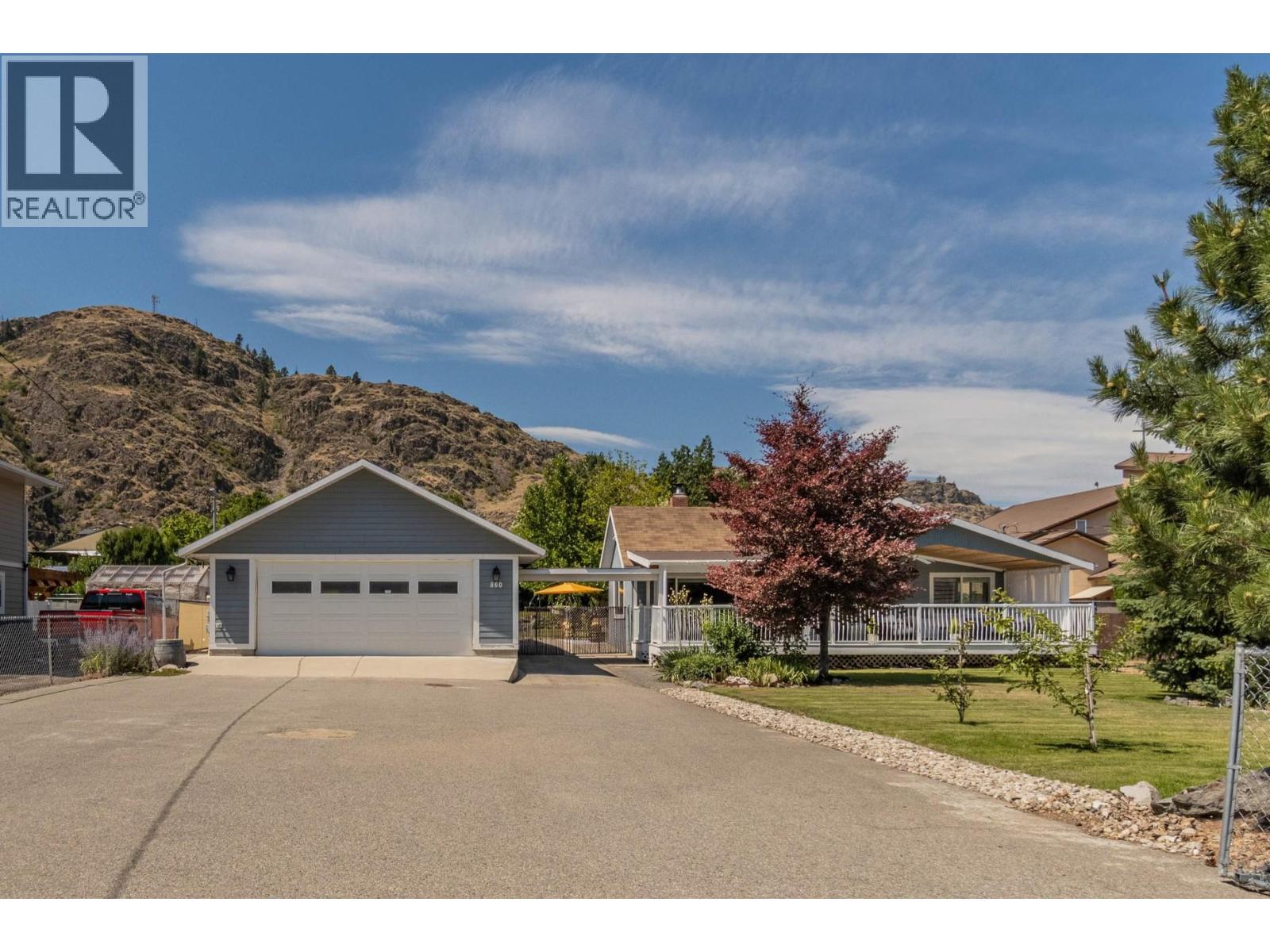 860 Fairview Road, Oliver, British Columbia V0H 1T6 - Photo 1 - 10354936