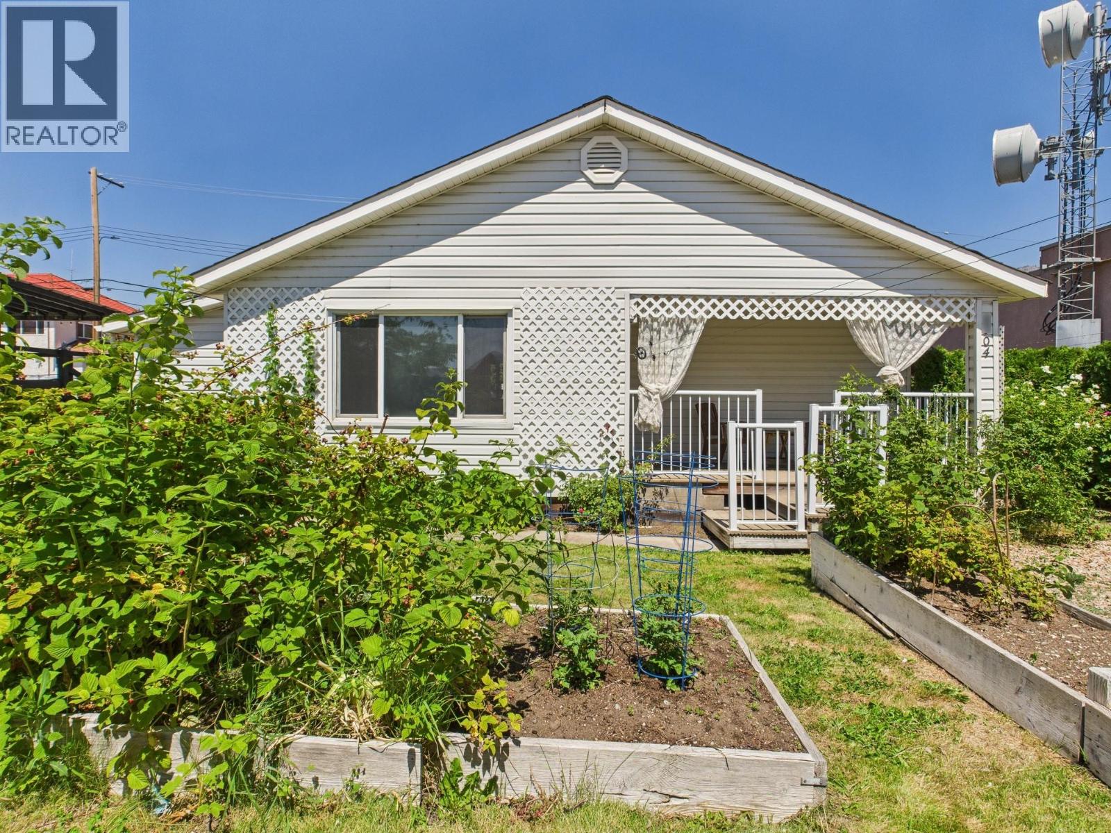 8704 74th Avenue, Osoyoos, British Columbia  V0H 1V1 - Photo 4 - 10355463