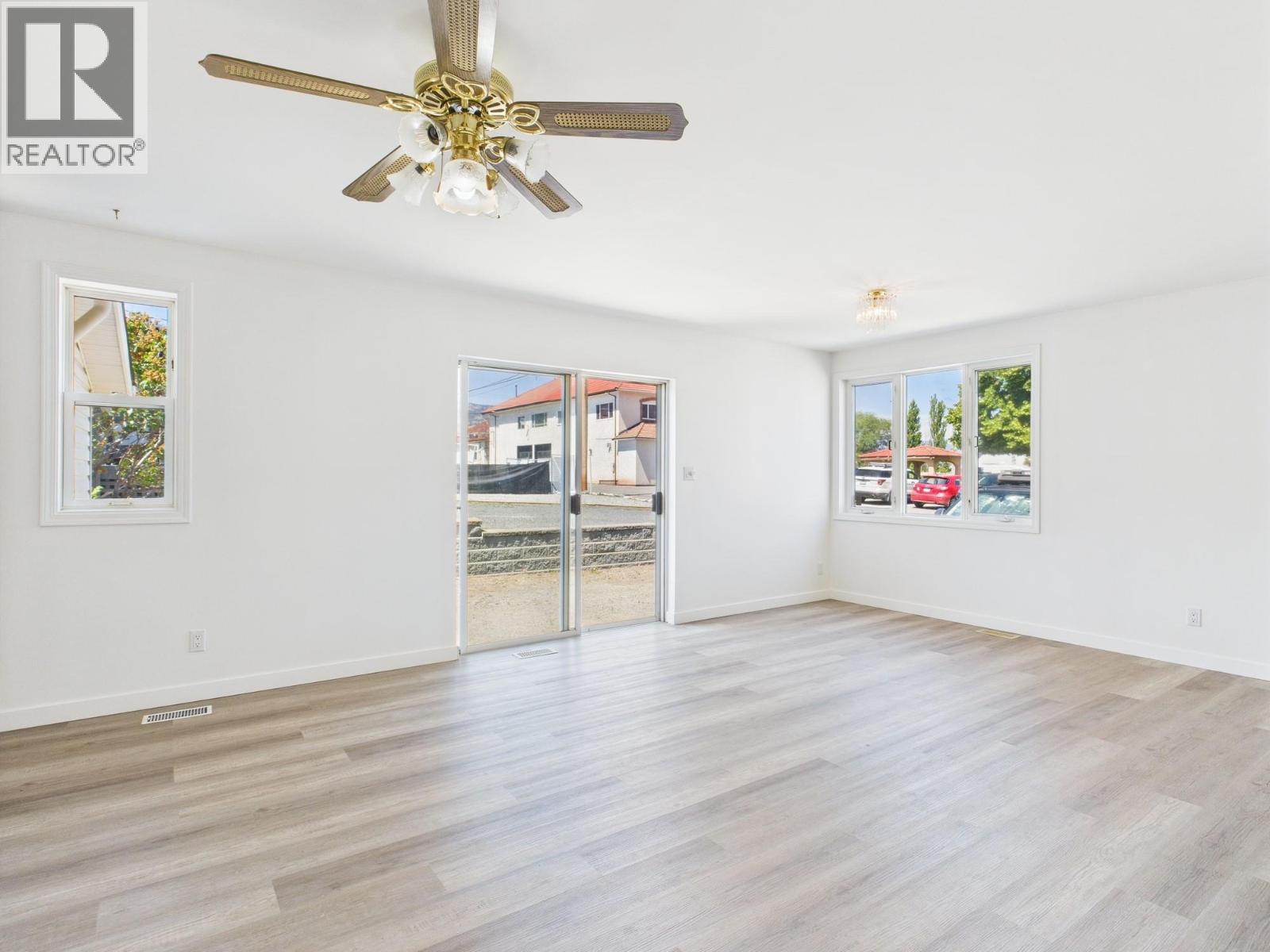 8704 74th Avenue, Osoyoos, British Columbia  V0H 1V1 - Photo 15 - 10355463