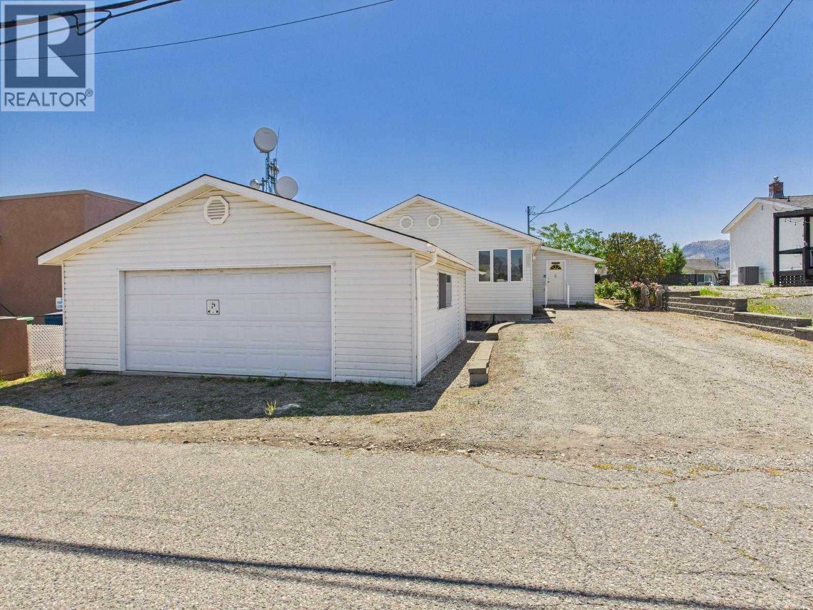 8704 74th Avenue, Osoyoos, British Columbia  V0H 1V1 - Photo 3 - 10355463