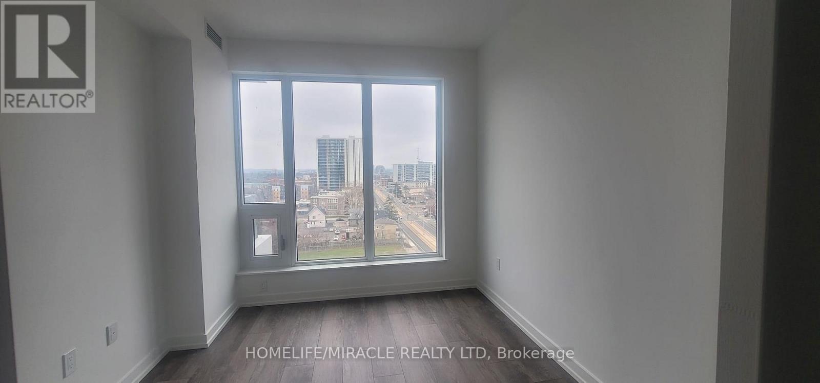 1108 - 5 Wellington Street S, Kitchener, Ontario  N2G 0E3 - Photo 6 - X12522916