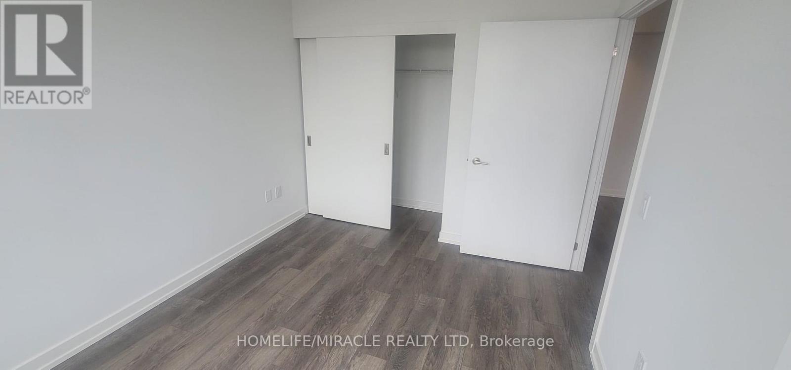 1108 - 5 Wellington Street S, Kitchener, Ontario  N2G 0E3 - Photo 8 - X12522916