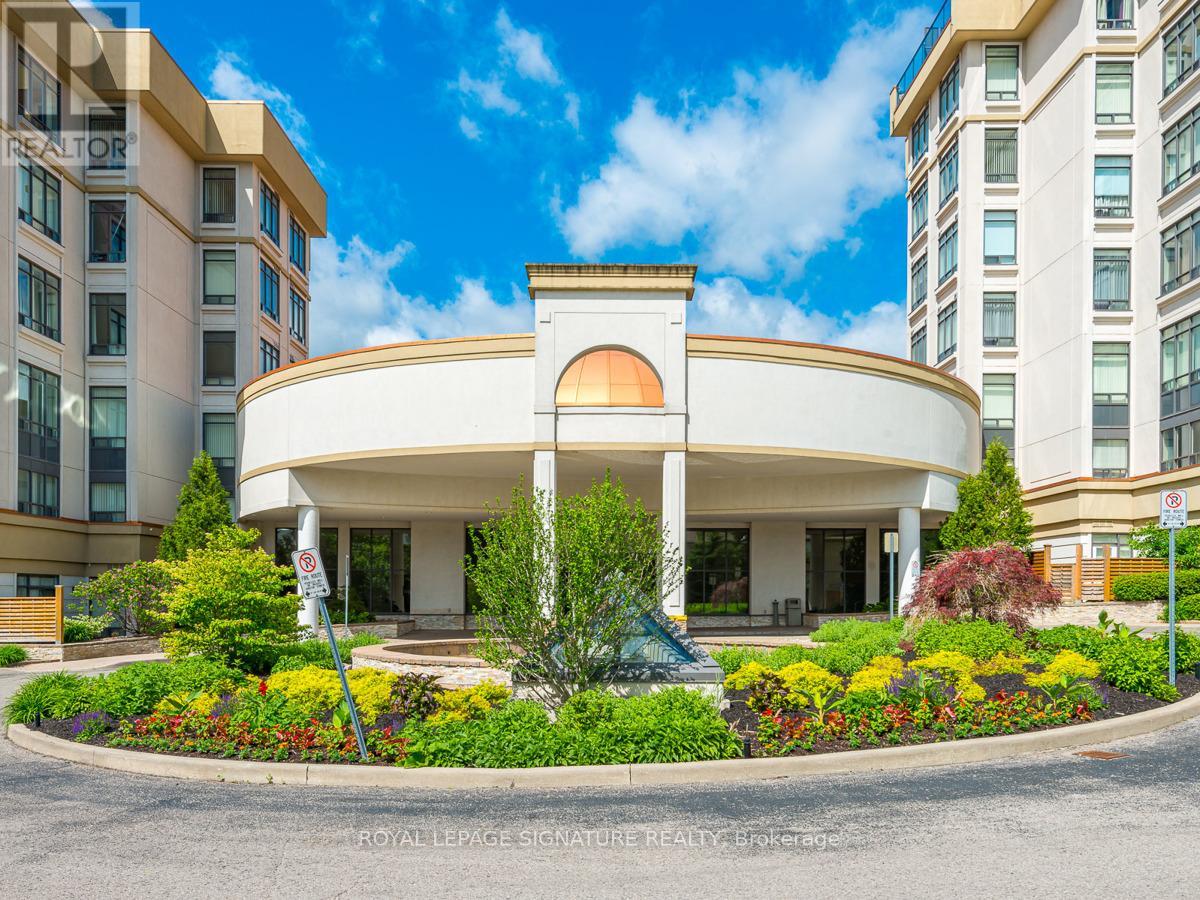 Ph8 - 11121 Yonge Street, Richmond Hill, Ontario  L4C 0S7 - Photo 2 - N12524334