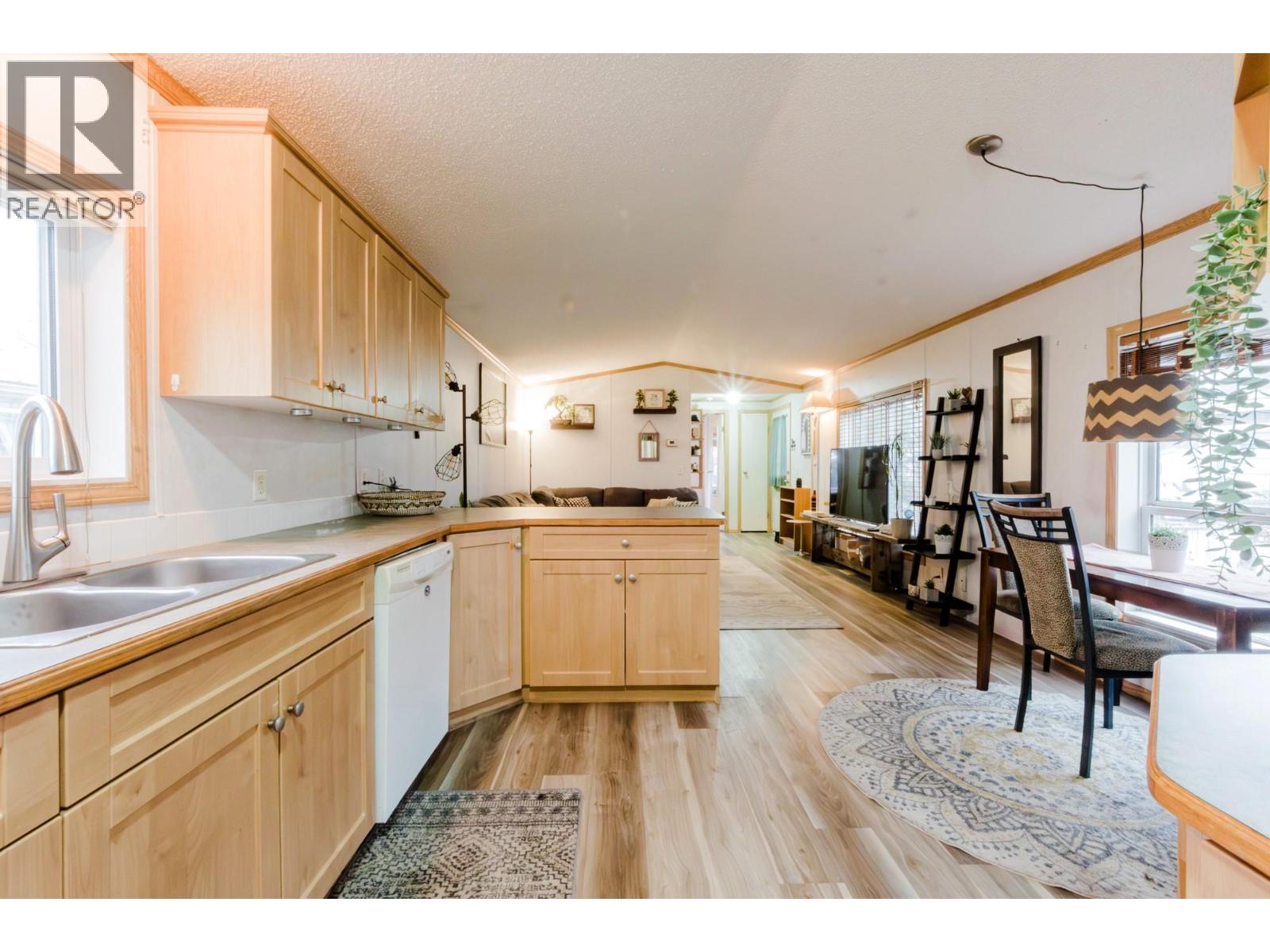 241 23 Highway N Unit# 39, Revelstoke, British Columbia V0E 2S0 - Photo 9 - 10367564