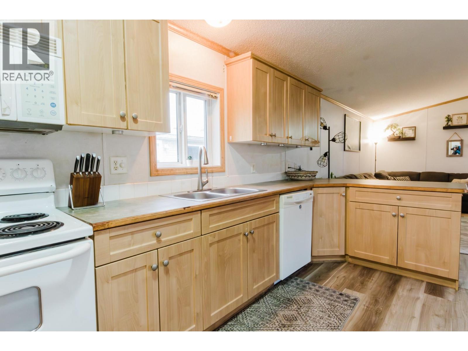 241 23 Highway N Unit# 39, Revelstoke, British Columbia V0E 2S0 - Photo 10 - 10367564