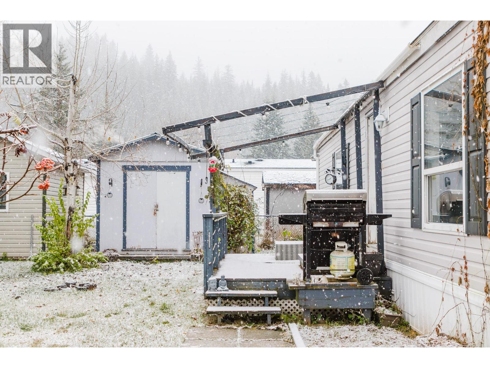 241 23 Highway N Unit# 39, Revelstoke, British Columbia V0E 2S0 - Photo 17 - 10367564