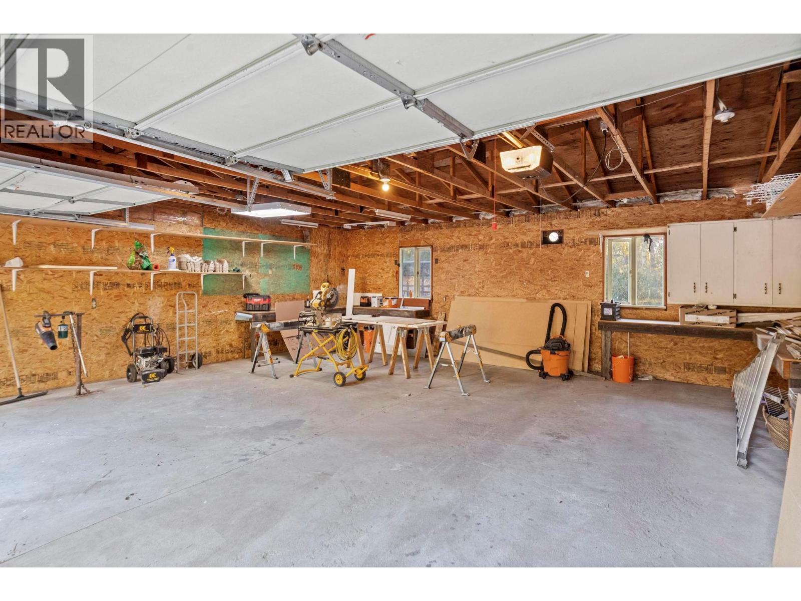 4019 Miller Road, Kelowna, British Columbia  V1W 4C7 - Photo 33 - 10367578