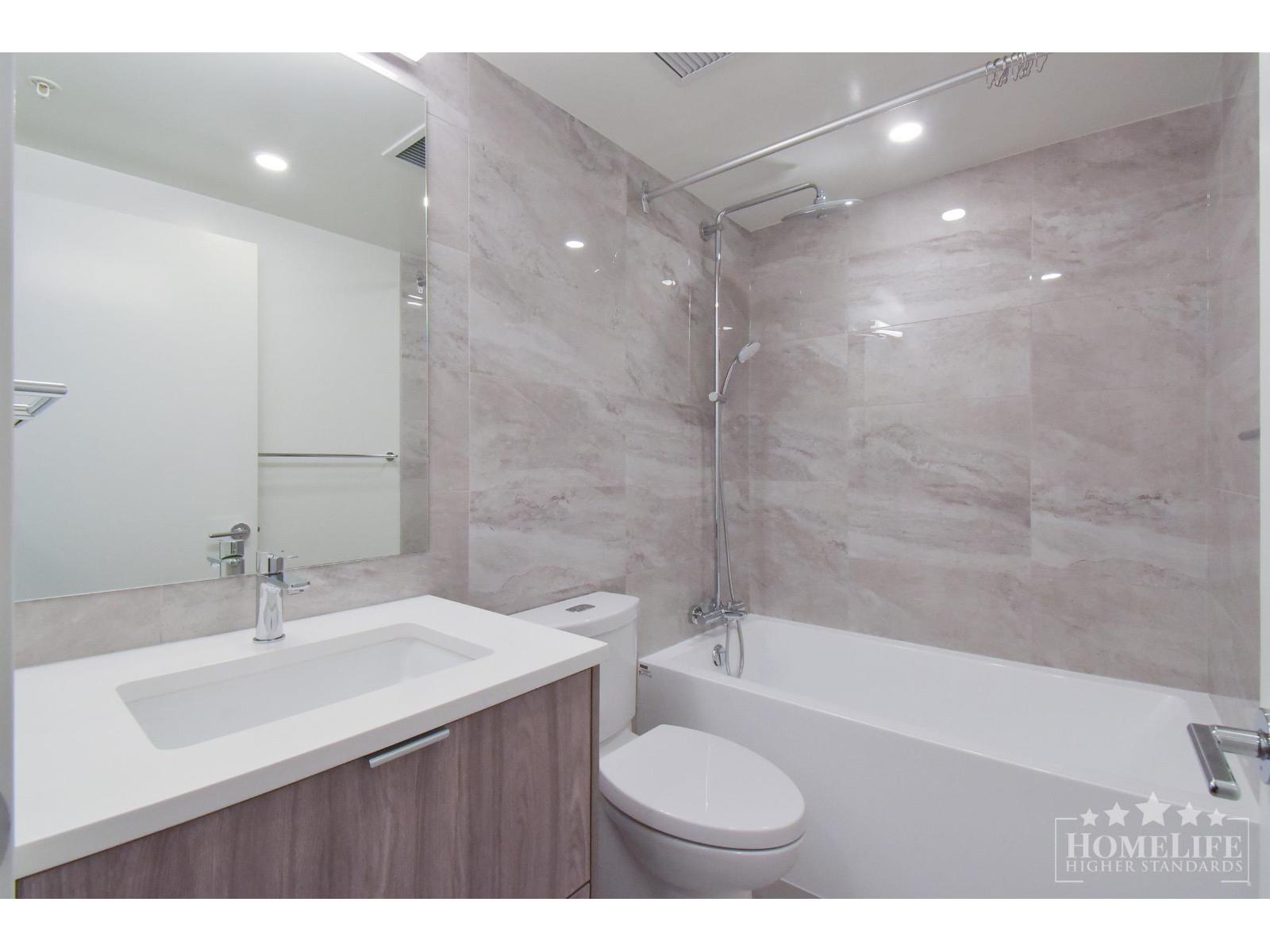 1211 13675 107a Avenue, Surrey, British Columbia V3T 0X2 - Photo 3 - R3065889