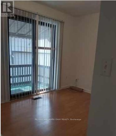 Main Floor - 17 Gunn Street, Barrie, Ontario  L4M 2H2 - Photo 10 - S12524290