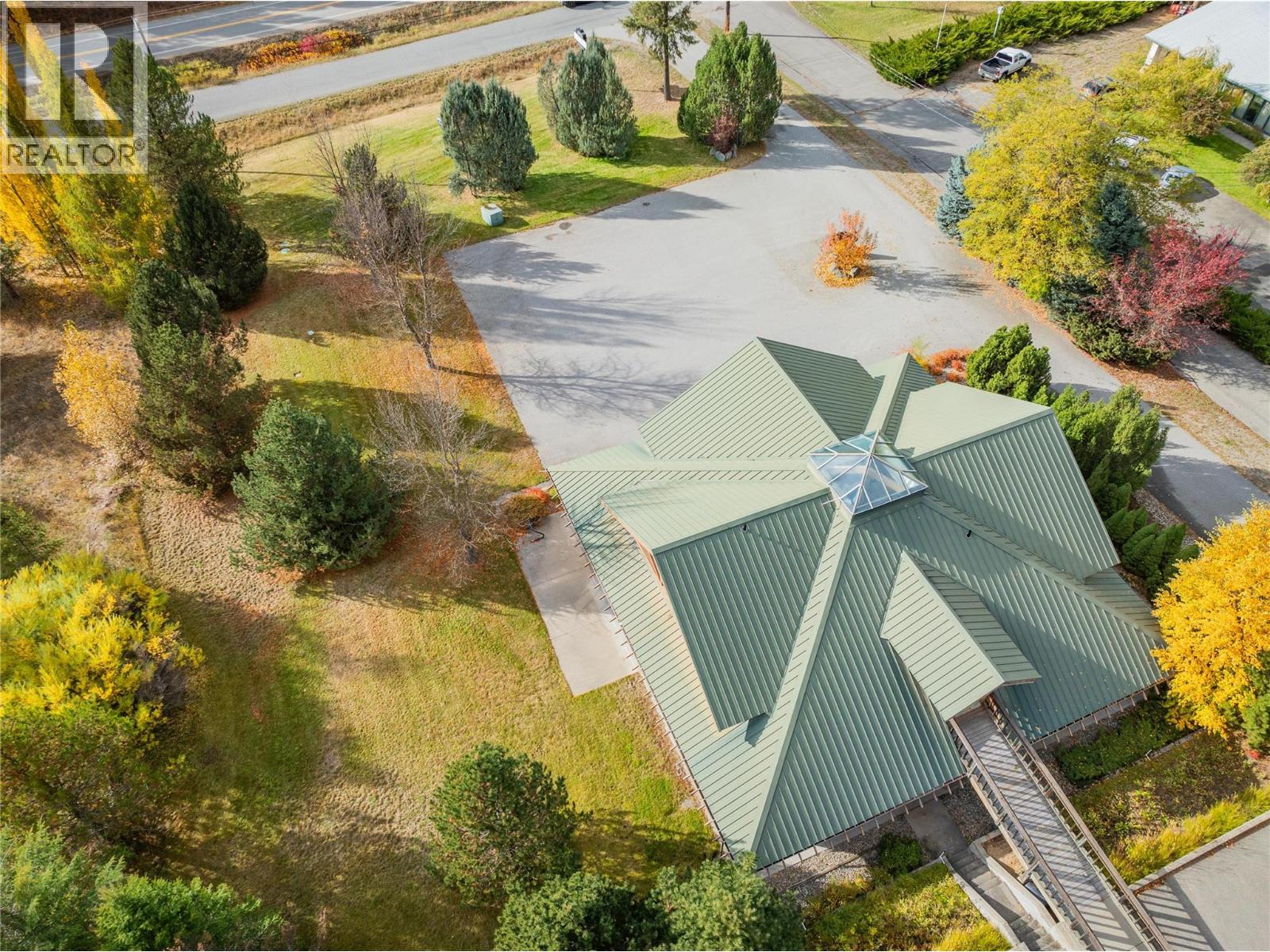 1746 Sandner Frontage Road, Christina Lake, British Columbia  V0H 1E0 - Photo 7 - 10368821