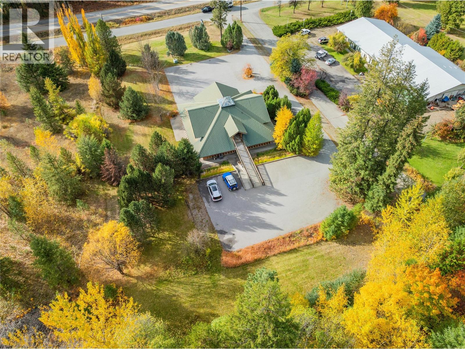 1746 Sandner Frontage Road, Christina Lake, British Columbia  V0H 1E0 - Photo 4 - 10368821