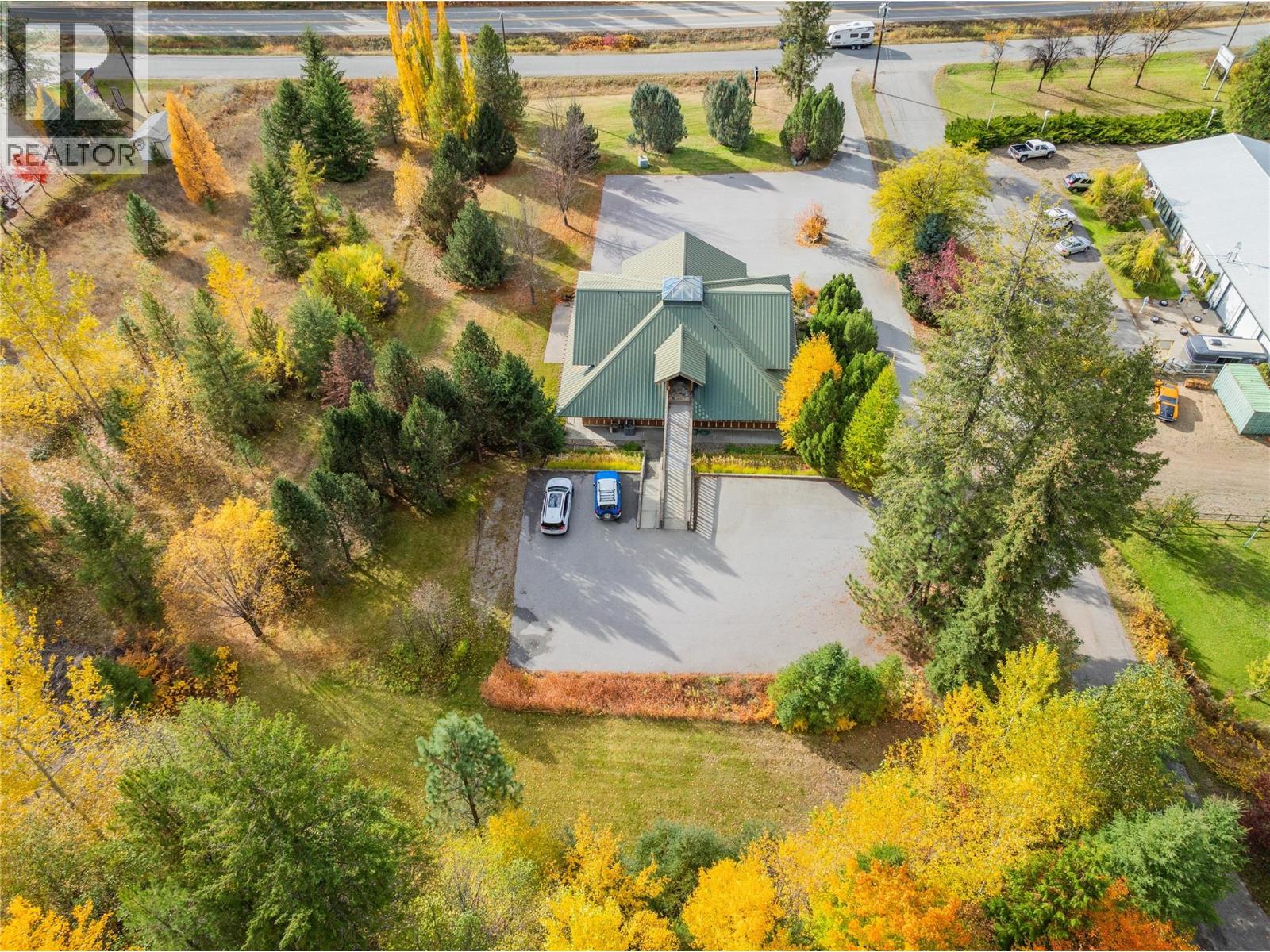 1746 Sandner Frontage Road, Christina Lake, British Columbia  V0H 1E0 - Photo 3 - 10368821