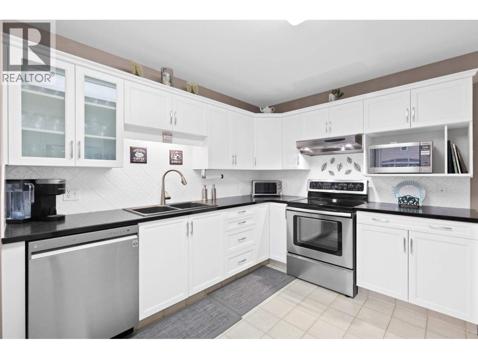 535 Glenmeadows Road Unit# 33, Kelowna, British Columbia V1V 1X7 - Photo 7 - 10367623