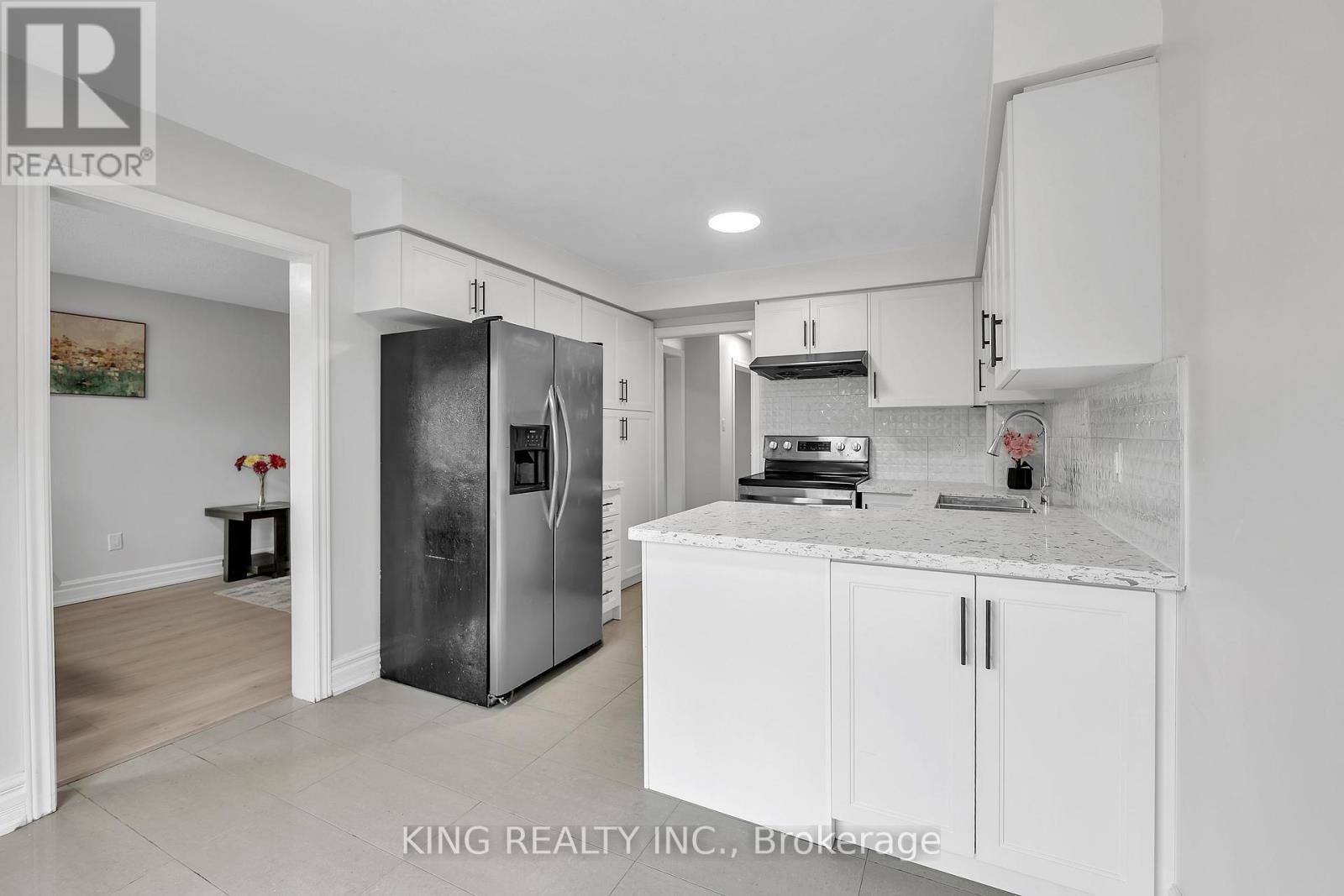 51 Pennsylvania Avenue, Brampton, Ontario  L6Y 4P3 - Photo 15 - W12524246