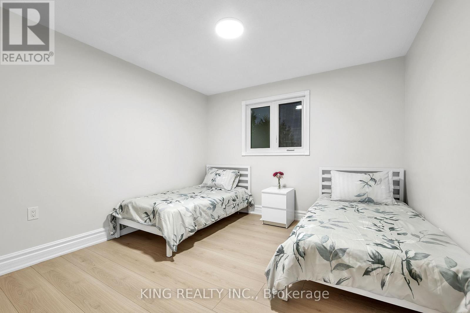 51 Pennsylvania Avenue, Brampton, Ontario  L6Y 4P3 - Photo 32 - W12524246