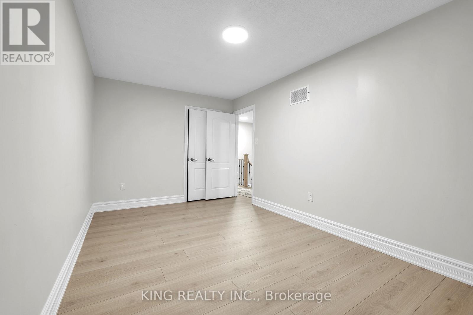 51 Pennsylvania Avenue, Brampton, Ontario  L6Y 4P3 - Photo 35 - W12524246