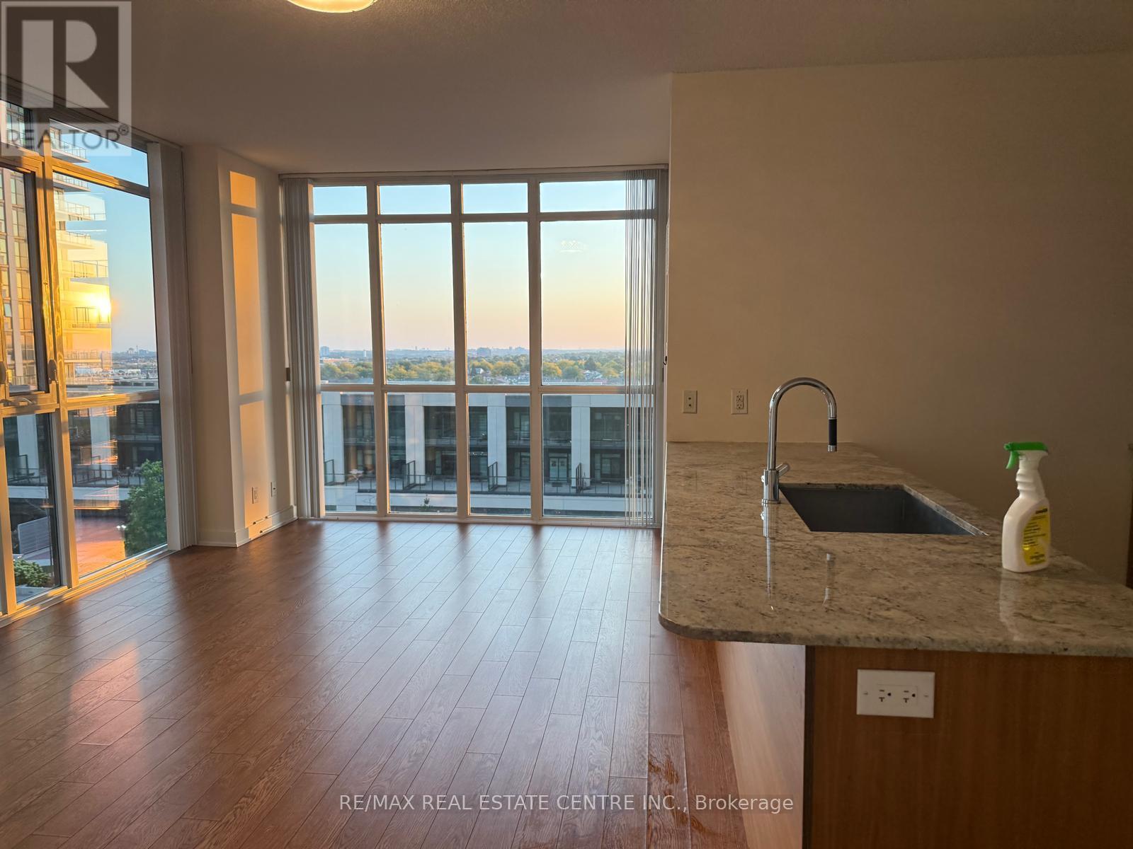 803 - 4099 Brickstone Mews, Mississauga, Ontario  L5B 0G2 - Photo 19 - W12524254