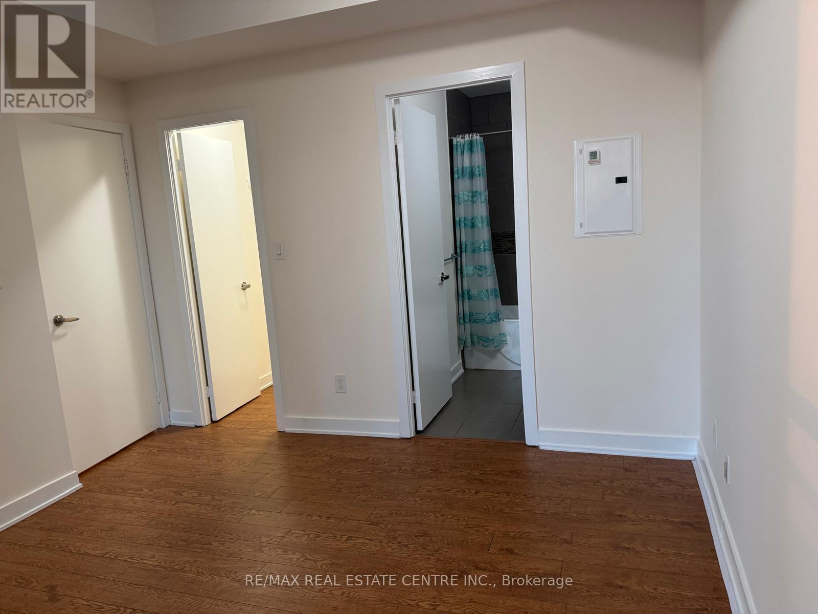 803 - 4099 Brickstone Mews, Mississauga, Ontario  L5B 0G2 - Photo 24 - W12524254