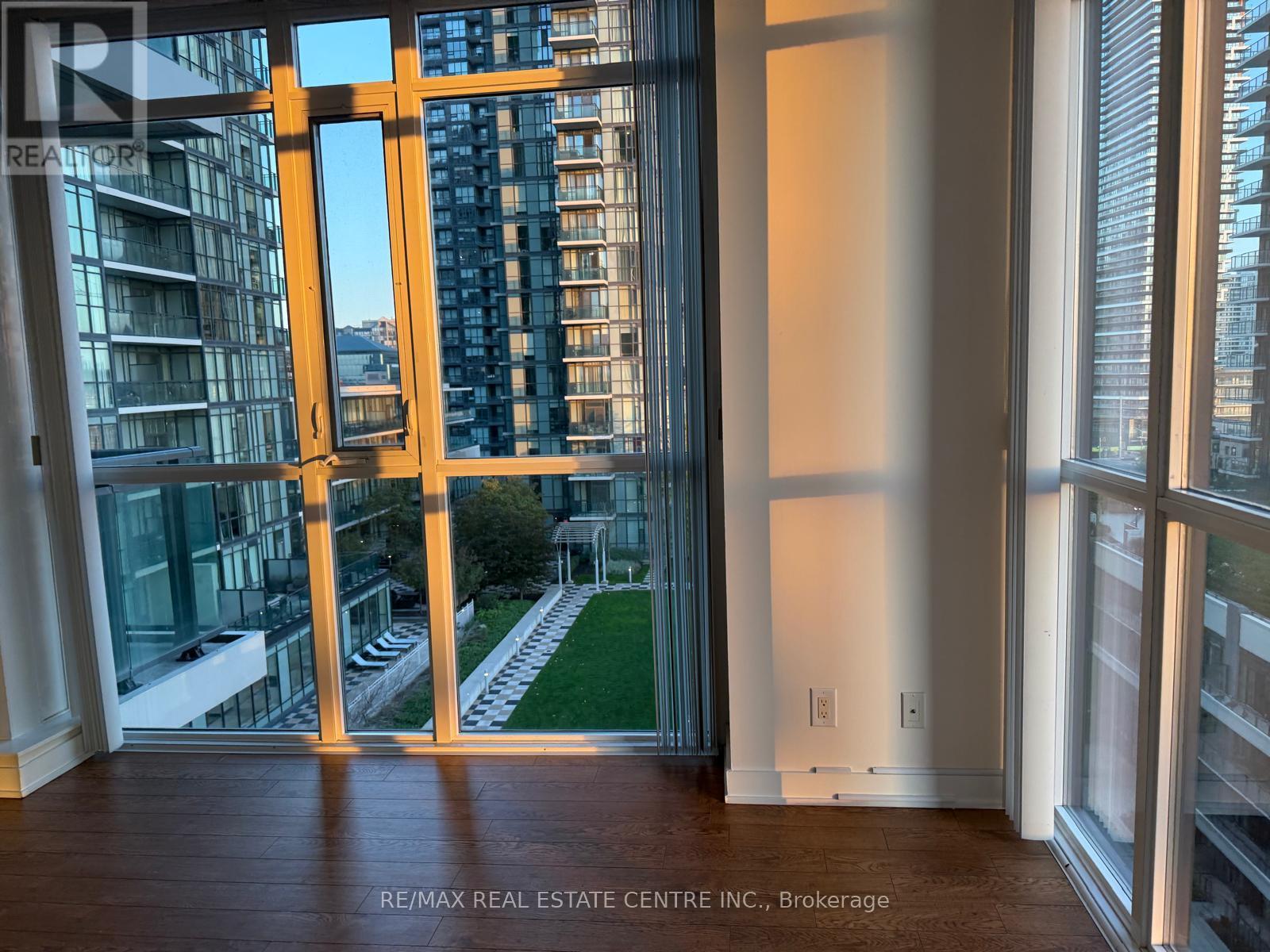 803 - 4099 Brickstone Mews, Mississauga, Ontario  L5B 0G2 - Photo 34 - W12524254