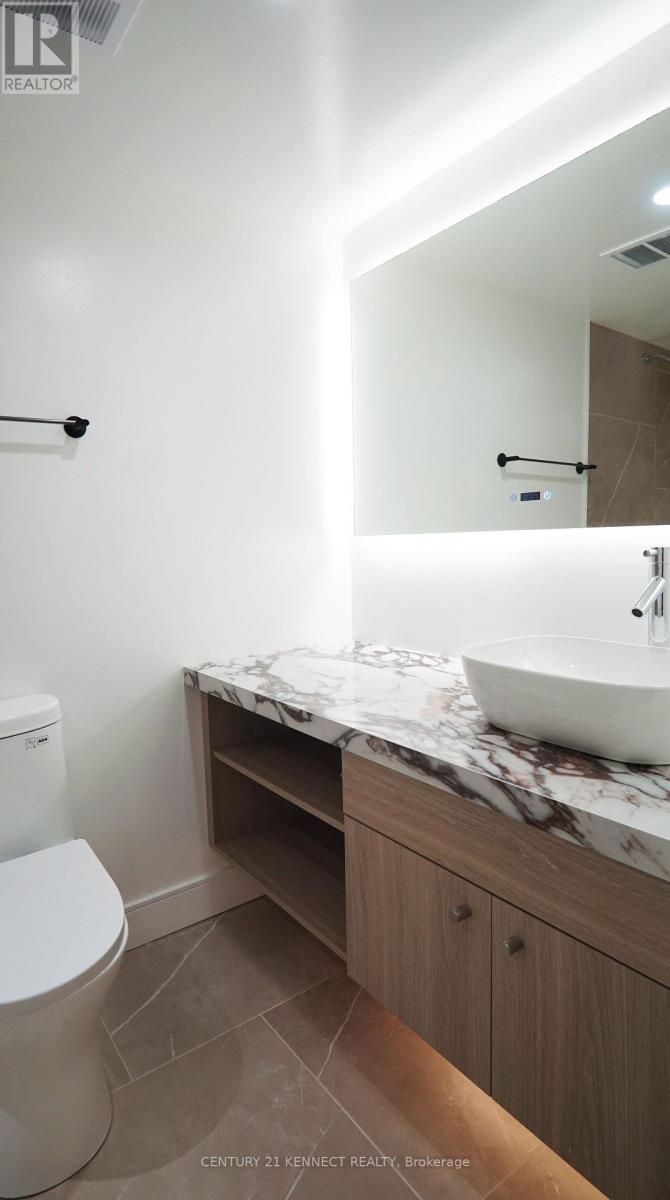 1601 - 3170 Kirwin Avenue S, Mississauga, Ontario  L5A 3R1 - Photo 13 - W12524284