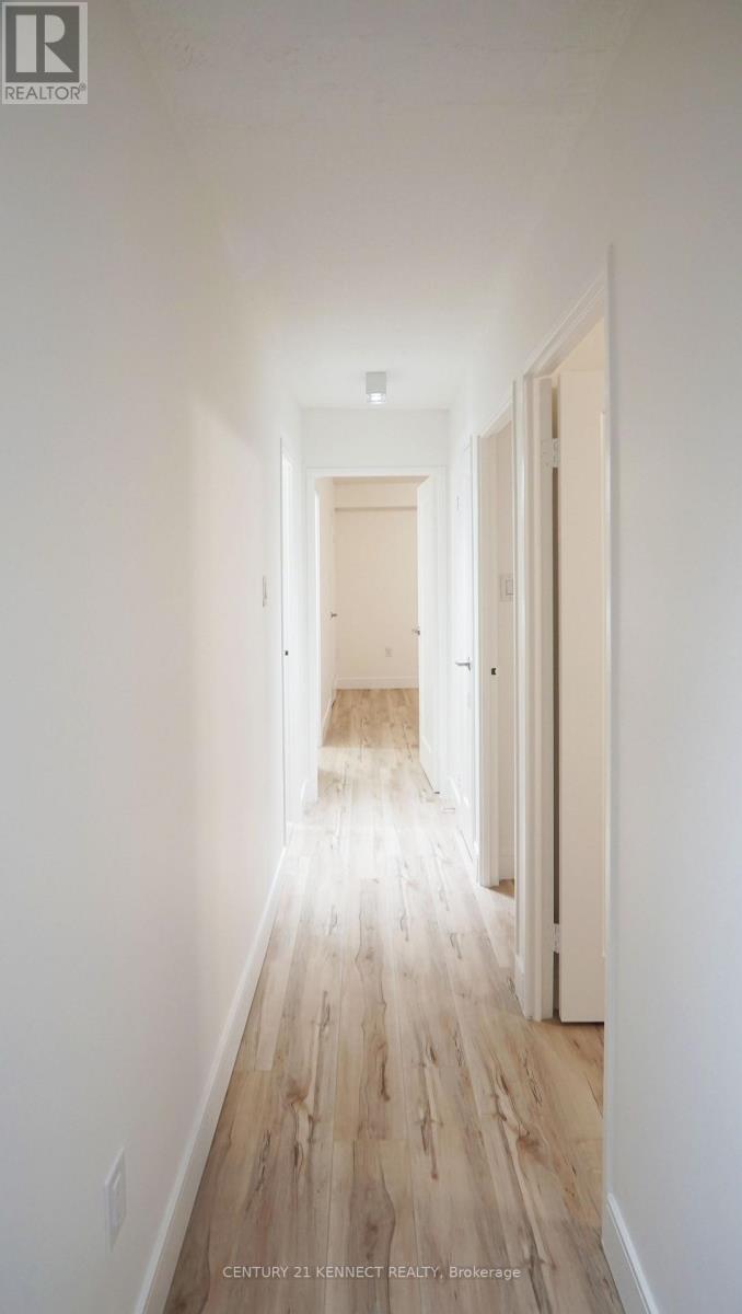 1601 - 3170 Kirwin Avenue S, Mississauga, Ontario  L5A 3R1 - Photo 9 - W12524284